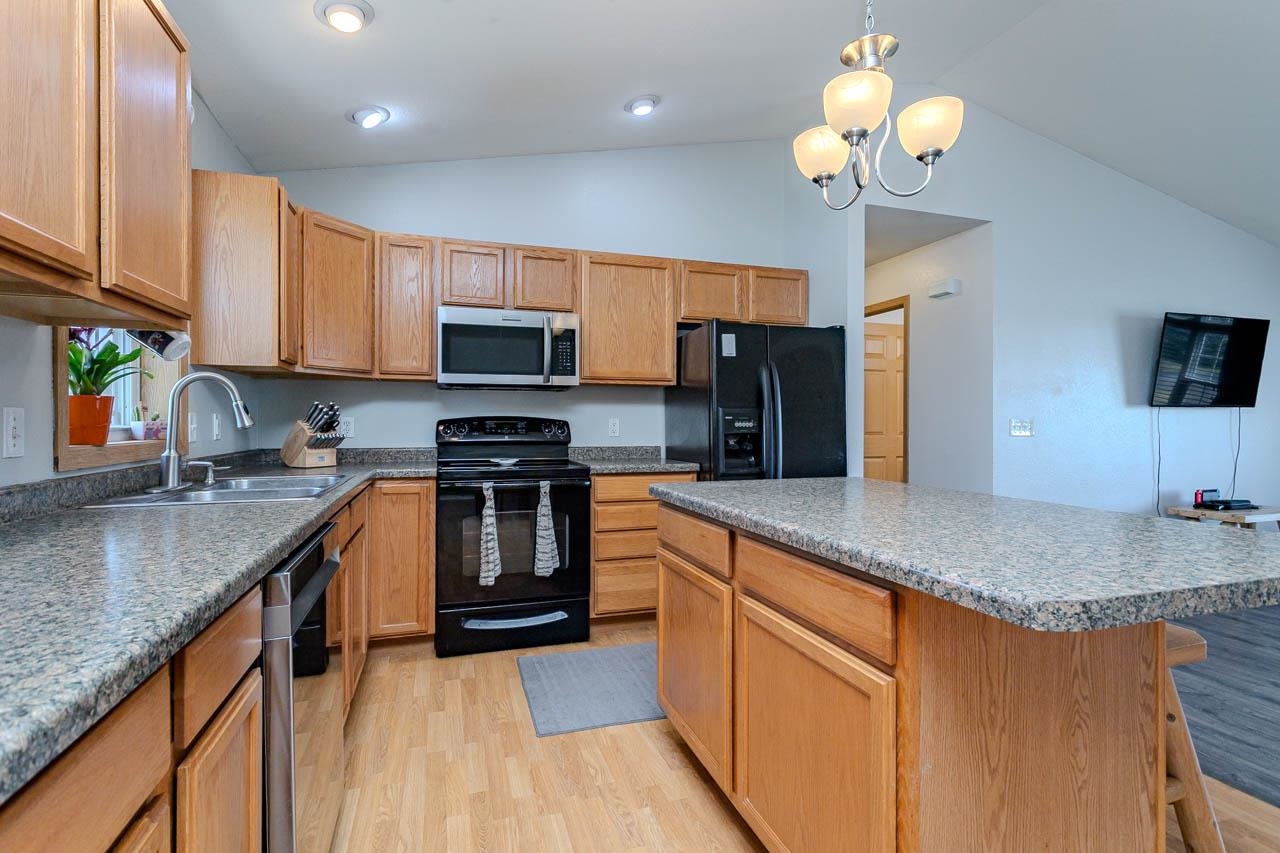 2066 TIMOTHY LANE, Kronenwetter, Wisconsin 54455, 3 Bedrooms Bedrooms, ,2 BathroomsBathrooms,Residential,For Sale,2066 TIMOTHY LANE,22603593