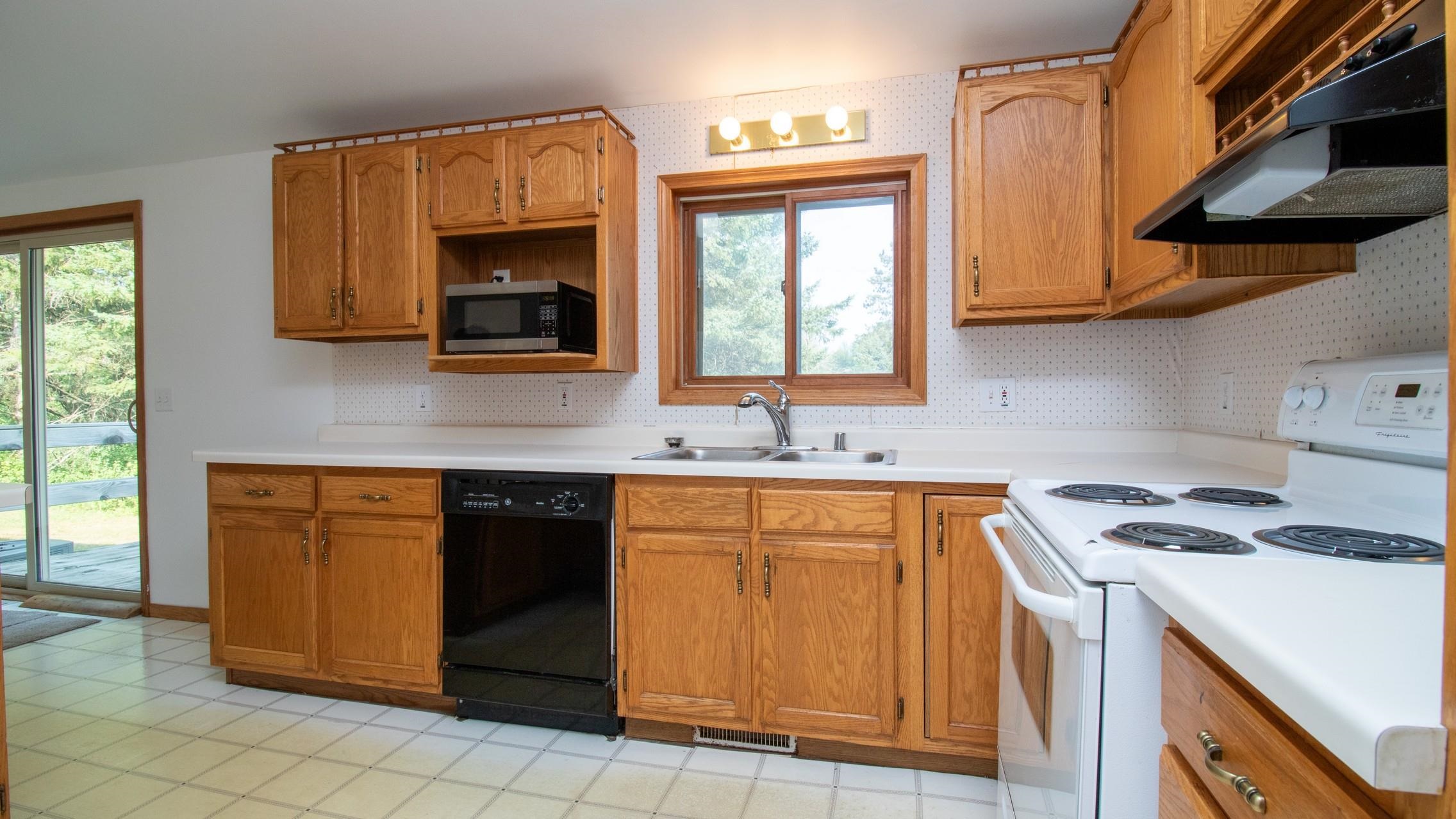 970 RIVER ROAD, Mosinee, Wisconsin 54455, 3 Bedrooms Bedrooms, ,2 BathroomsBathrooms,Residential,For Sale,970 RIVER ROAD,22603602
