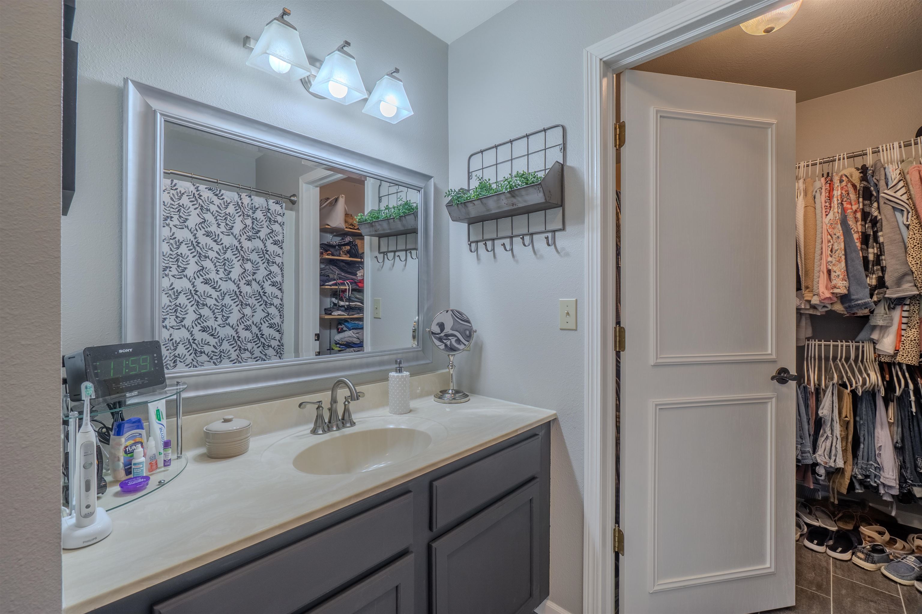 1313 NORTON STREET, Wausau, Wisconsin 54401, 3 Bedrooms Bedrooms, ,3 BathroomsBathrooms,Residential,For Sale,1313 NORTON STREET,22603604