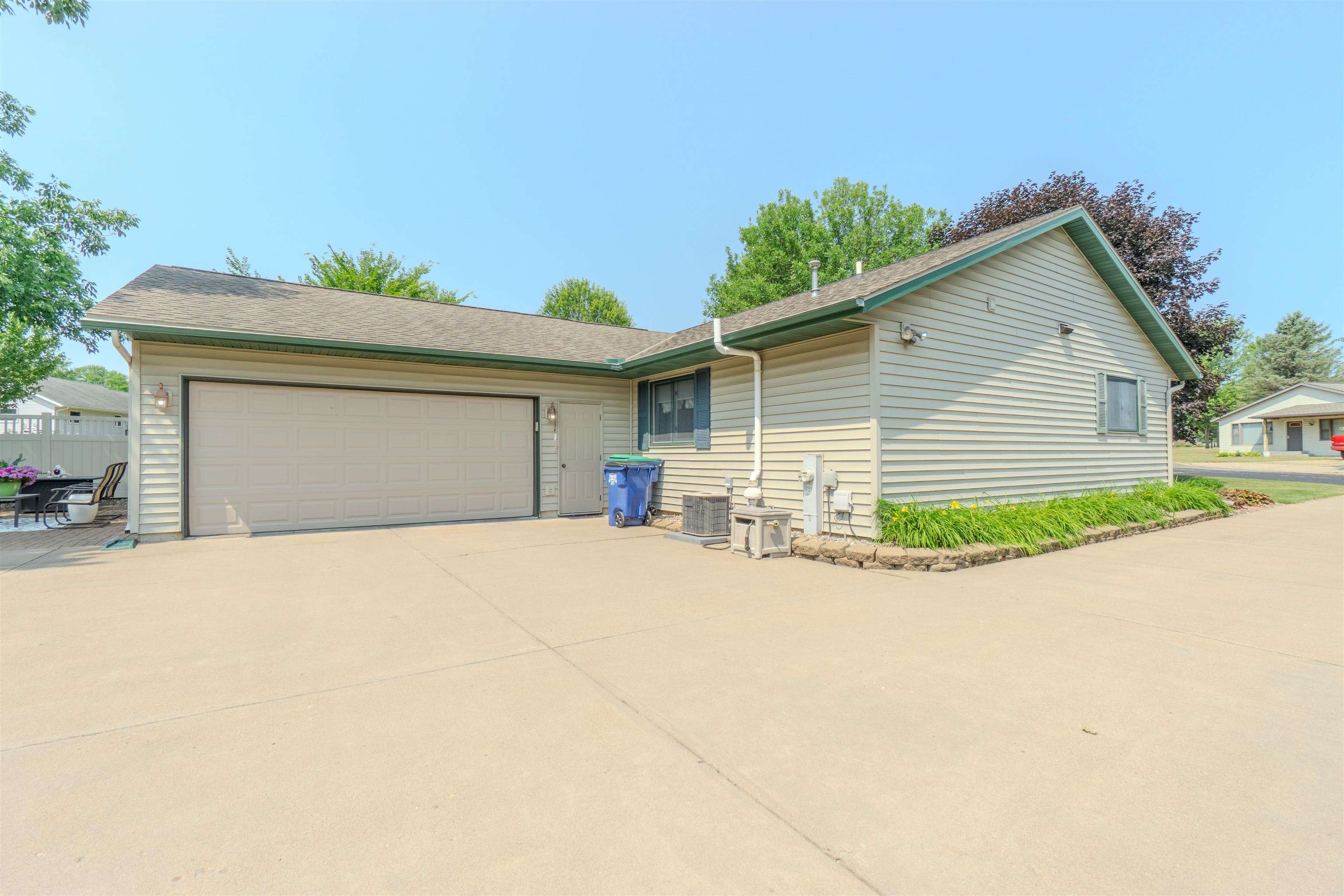 1313 NORTON STREET, Wausau, Wisconsin 54401, 3 Bedrooms Bedrooms, ,3 BathroomsBathrooms,Residential,For Sale,1313 NORTON STREET,22603604