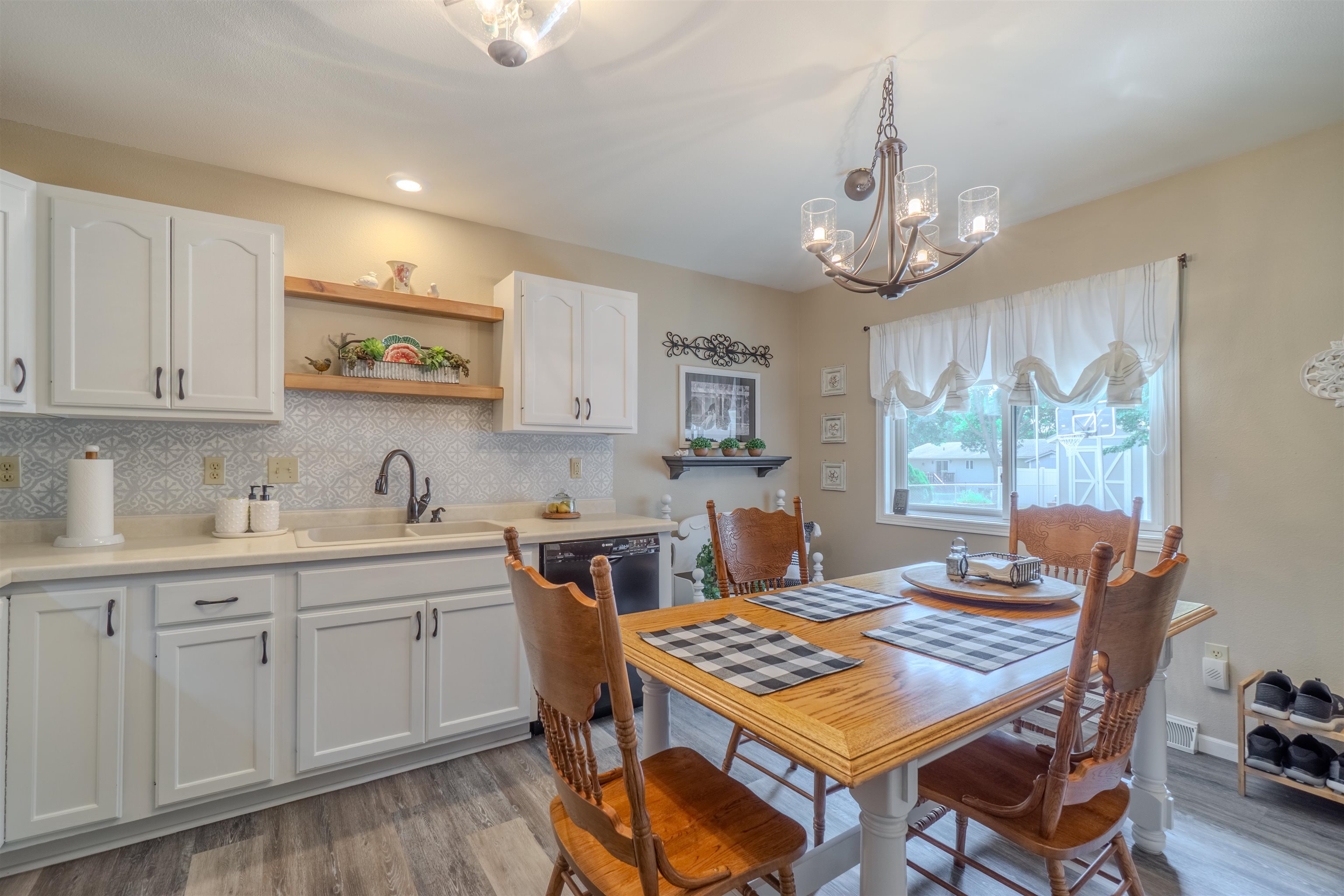 1313 NORTON STREET, Wausau, Wisconsin 54401, 3 Bedrooms Bedrooms, ,3 BathroomsBathrooms,Residential,For Sale,1313 NORTON STREET,22603604