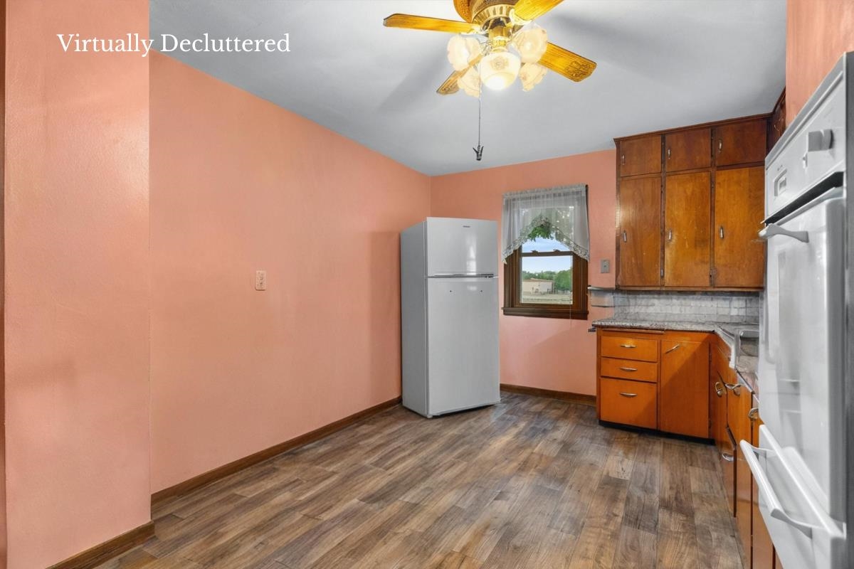 314 W DOEGE STREET, Marshfield, Wisconsin 54449, 4 Bedrooms Bedrooms, ,1 BathroomBathrooms,Residential,For Sale,314 W DOEGE STREET,22603607