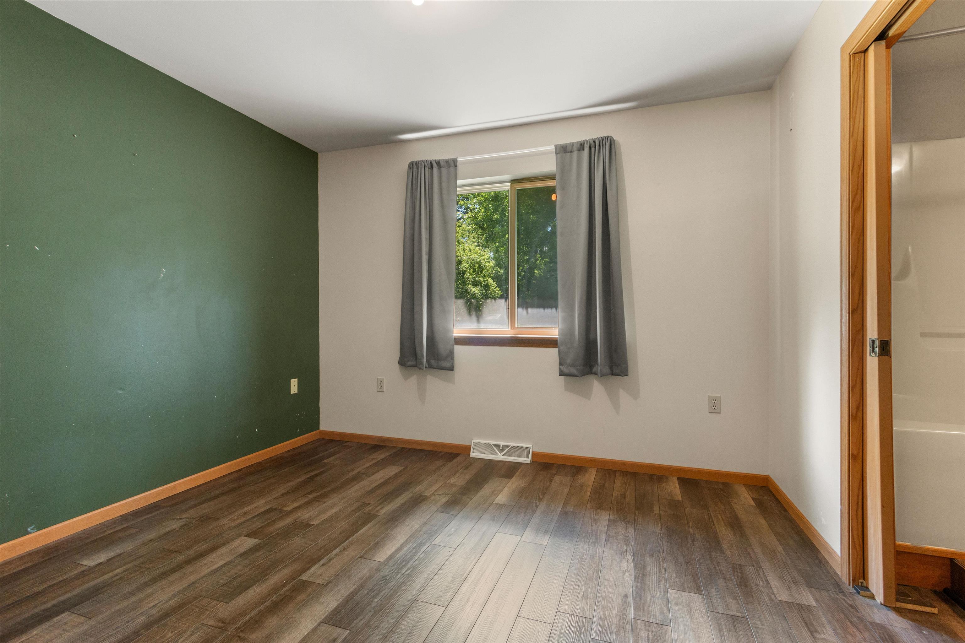 1001 WILLIAMS STREET, Stevens Point, Wisconsin 54481, 4 Bedrooms Bedrooms, ,2 BathroomsBathrooms,Residential,For Sale,1001 WILLIAMS STREET,22603609