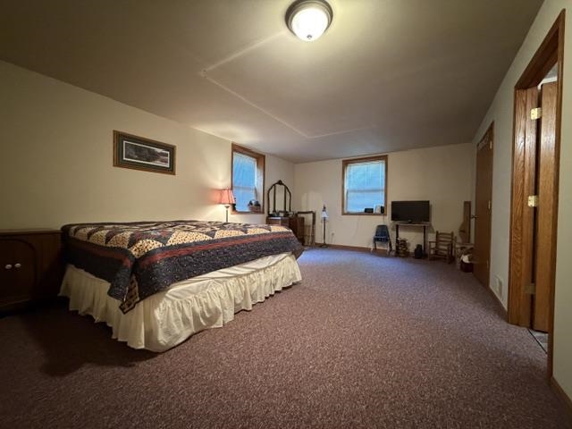 1511-1513 JONATHANS COURT, Plover, Wisconsin 54467, 3 Bedrooms Bedrooms, 6 Rooms Rooms,3.5 BathroomsBathrooms,Multi-family,For Sale,1511-1513 JONATHANS COURT,22603615