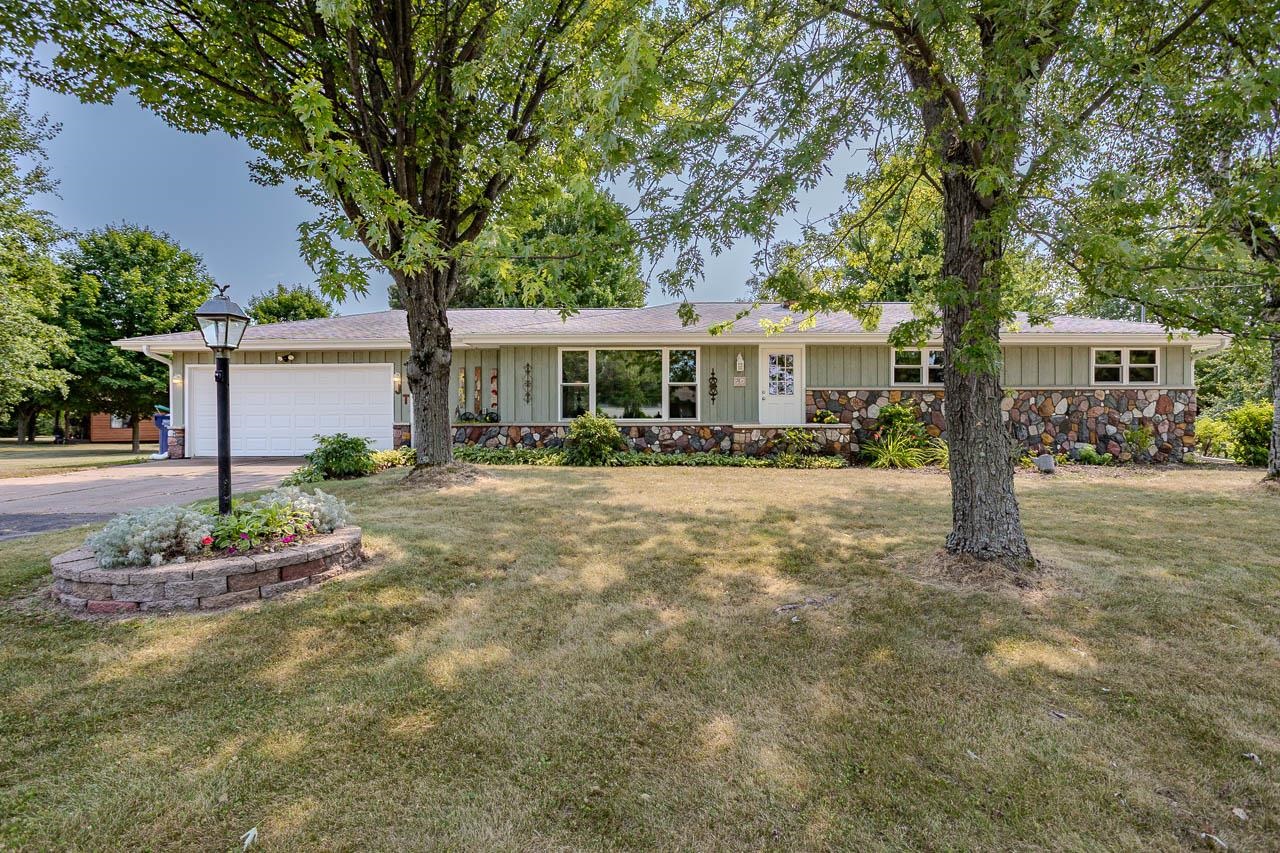 7611 CALLON AVENUE, Weston, Wisconsin 54476-9999, 3 Bedrooms Bedrooms, ,2 BathroomsBathrooms,Residential,For Sale,7611 CALLON AVENUE,22603617