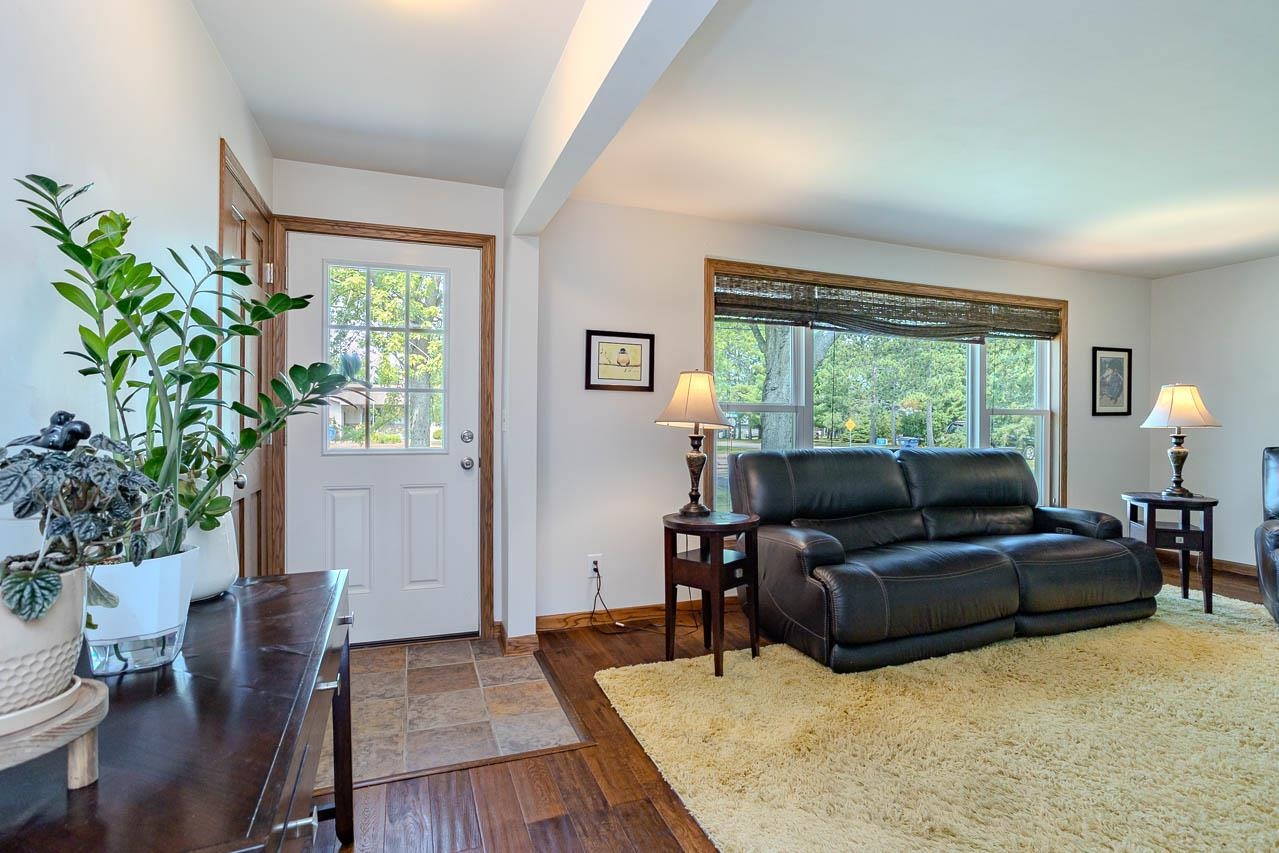 7611 CALLON AVENUE, Weston, Wisconsin 54476-9999, 3 Bedrooms Bedrooms, ,2 BathroomsBathrooms,Residential,For Sale,7611 CALLON AVENUE,22603617