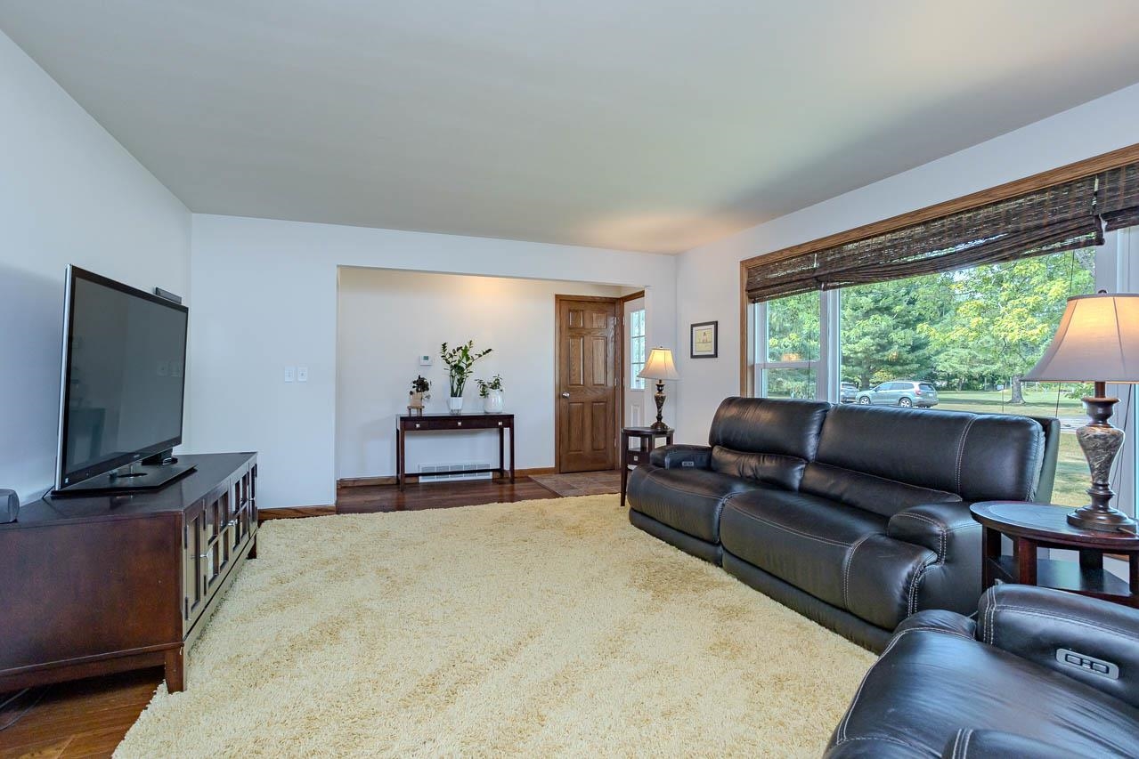 7611 CALLON AVENUE, Weston, Wisconsin 54476-9999, 3 Bedrooms Bedrooms, ,2 BathroomsBathrooms,Residential,For Sale,7611 CALLON AVENUE,22603617