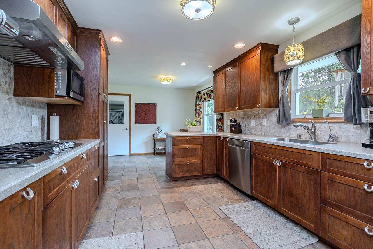 7611 CALLON AVENUE, Weston, Wisconsin 54476-9999, 3 Bedrooms Bedrooms, ,2 BathroomsBathrooms,Residential,For Sale,7611 CALLON AVENUE,22603617