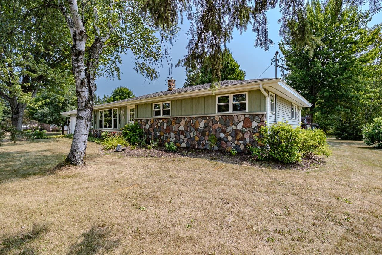7611 CALLON AVENUE, Weston, Wisconsin 54476-9999, 3 Bedrooms Bedrooms, ,2 BathroomsBathrooms,Residential,For Sale,7611 CALLON AVENUE,22603617