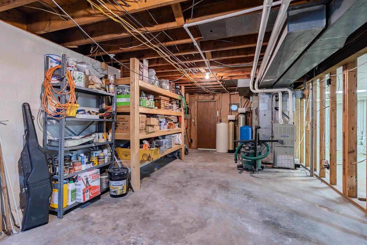 7611 CALLON AVENUE, Weston, Wisconsin 54476-9999, 3 Bedrooms Bedrooms, ,2 BathroomsBathrooms,Residential,For Sale,7611 CALLON AVENUE,22603617