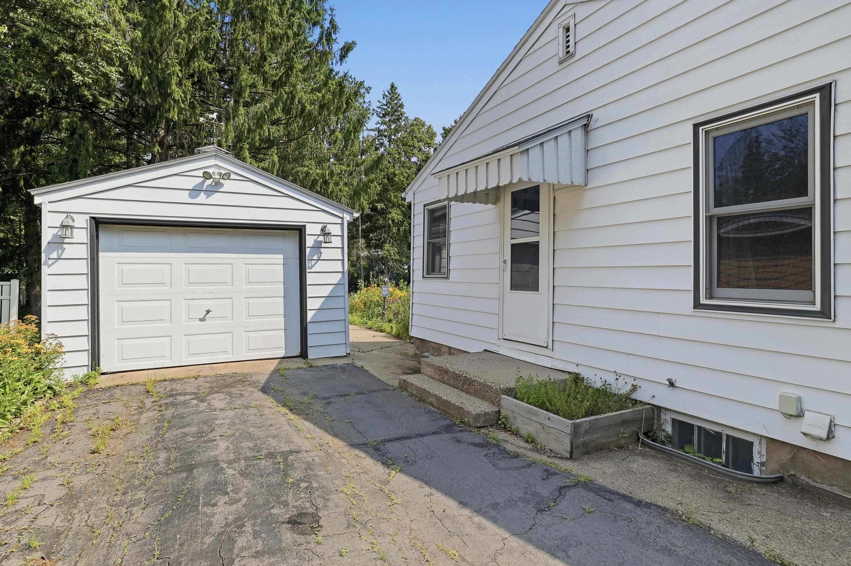 1108 BROWN STREET, Wausau, Wisconsin 54403, 2 Bedrooms Bedrooms, ,1 BathroomBathrooms,Residential,For Sale,1108 BROWN STREET,22603618