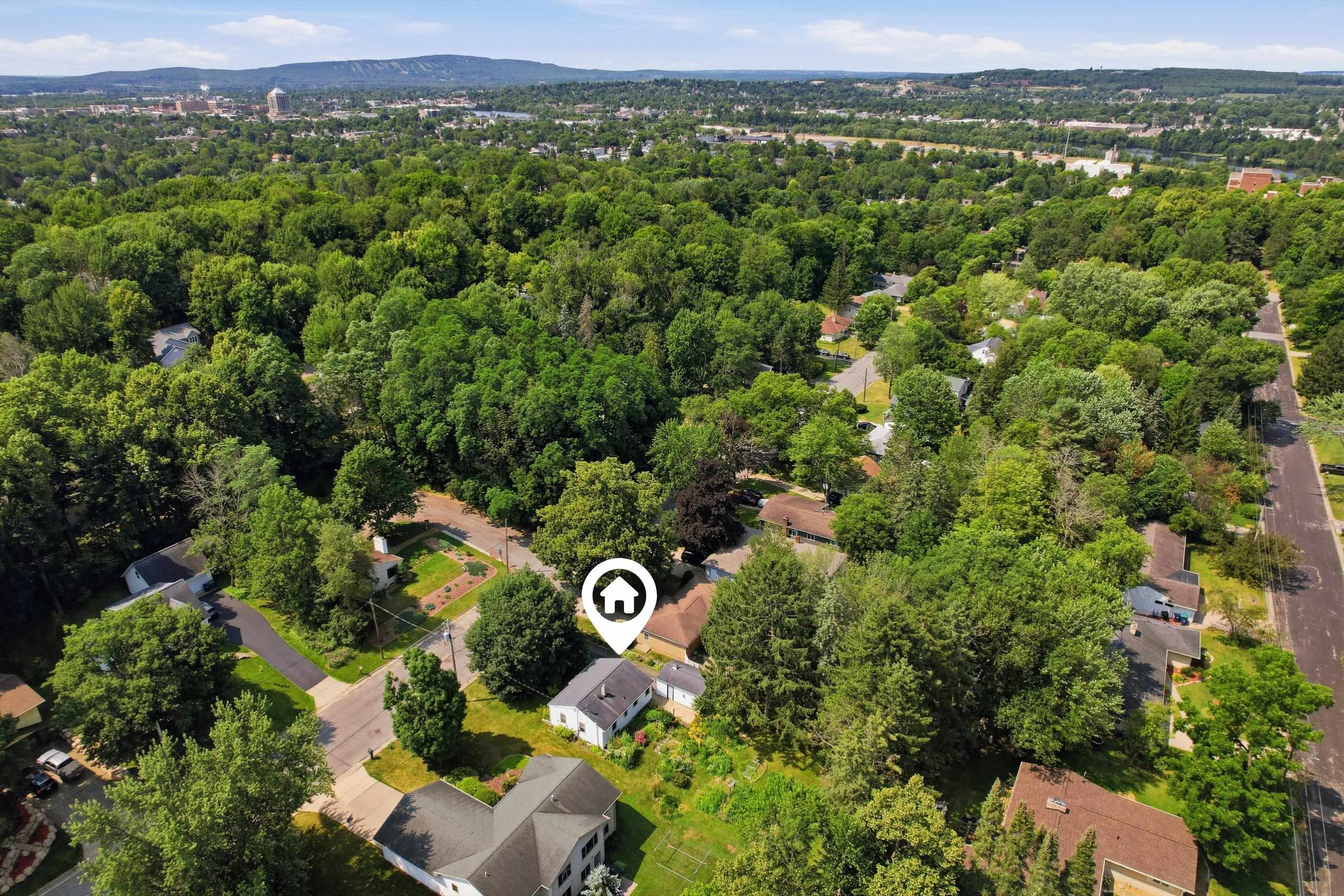 1108 BROWN STREET, Wausau, Wisconsin 54403, 2 Bedrooms Bedrooms, ,1 BathroomBathrooms,Residential,For Sale,1108 BROWN STREET,22603618