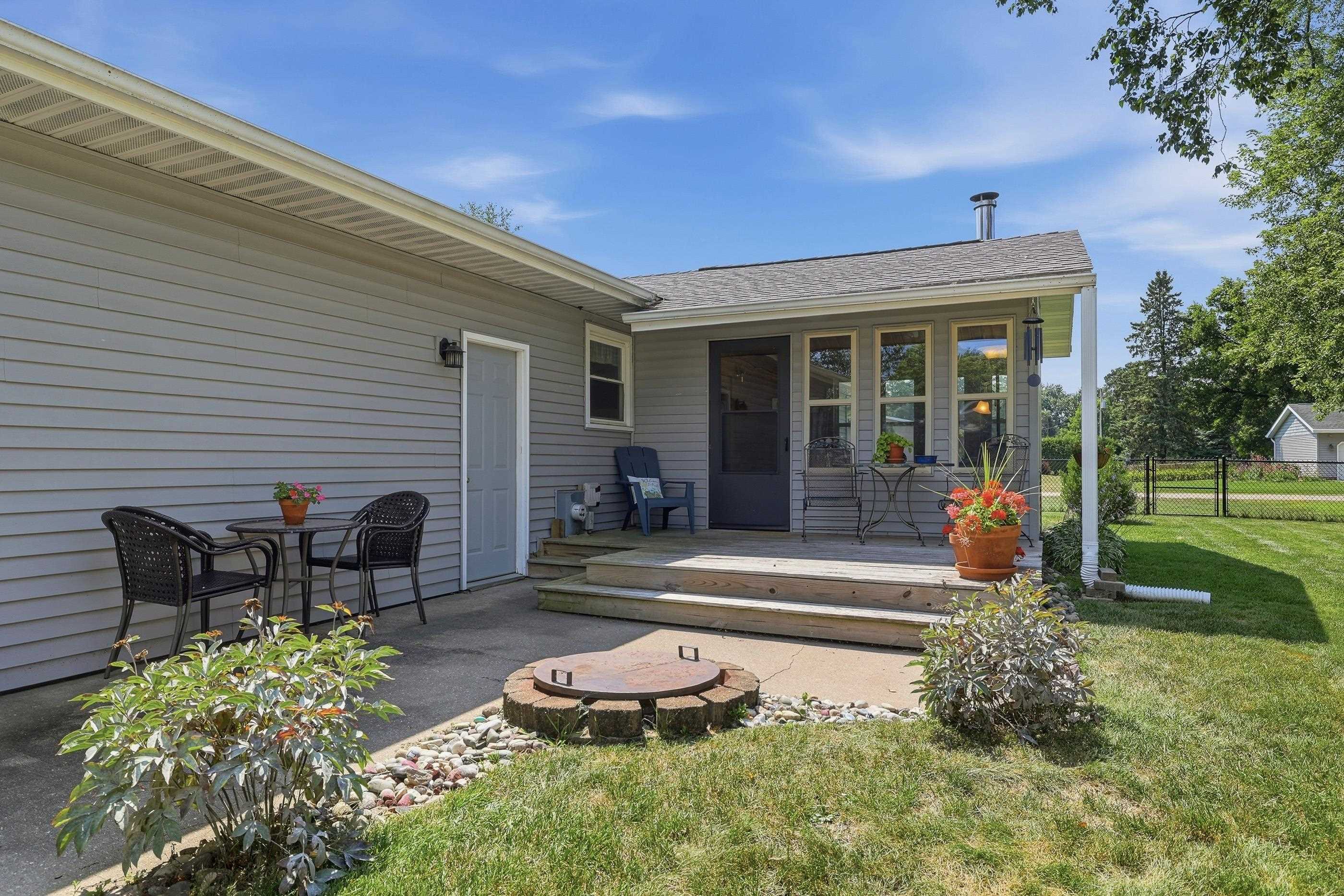 332 VERRILL STREET, Stevens Point, Wisconsin 54481, 3 Bedrooms Bedrooms, ,1 BathroomBathrooms,Residential,For Sale,332 VERRILL STREET,22603623