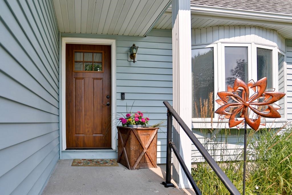 1001 CHESTNUT STREET, Marathon, Wisconsin 54448, 4 Bedrooms Bedrooms, ,3 BathroomsBathrooms,Residential,For Sale,1001 CHESTNUT STREET,22603628