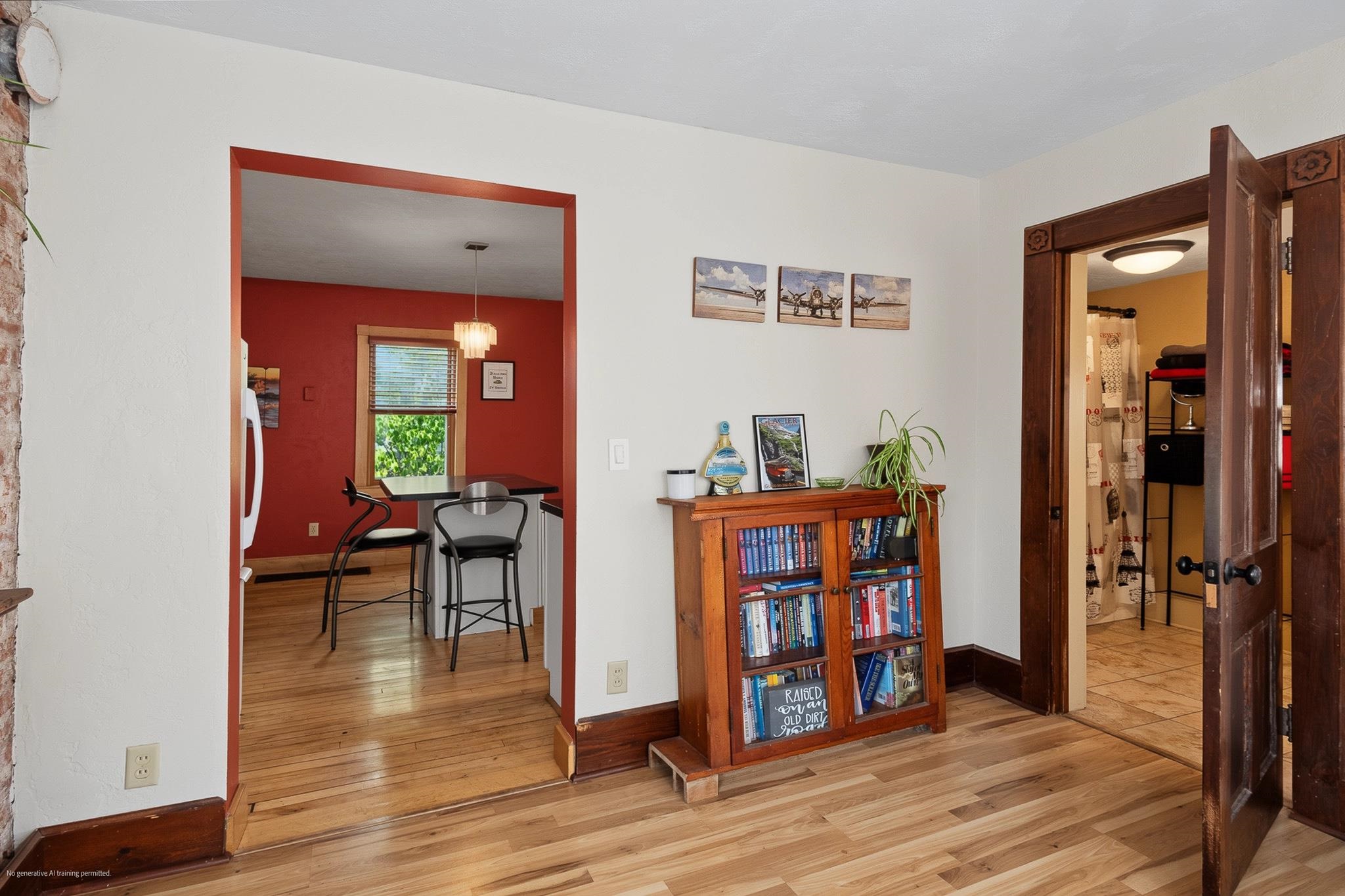 1921 ROOSEVELT STREET, Wausau, Wisconsin 54403, 3 Bedrooms Bedrooms, ,1 BathroomBathrooms,Residential,For Sale,1921 ROOSEVELT STREET,22603636