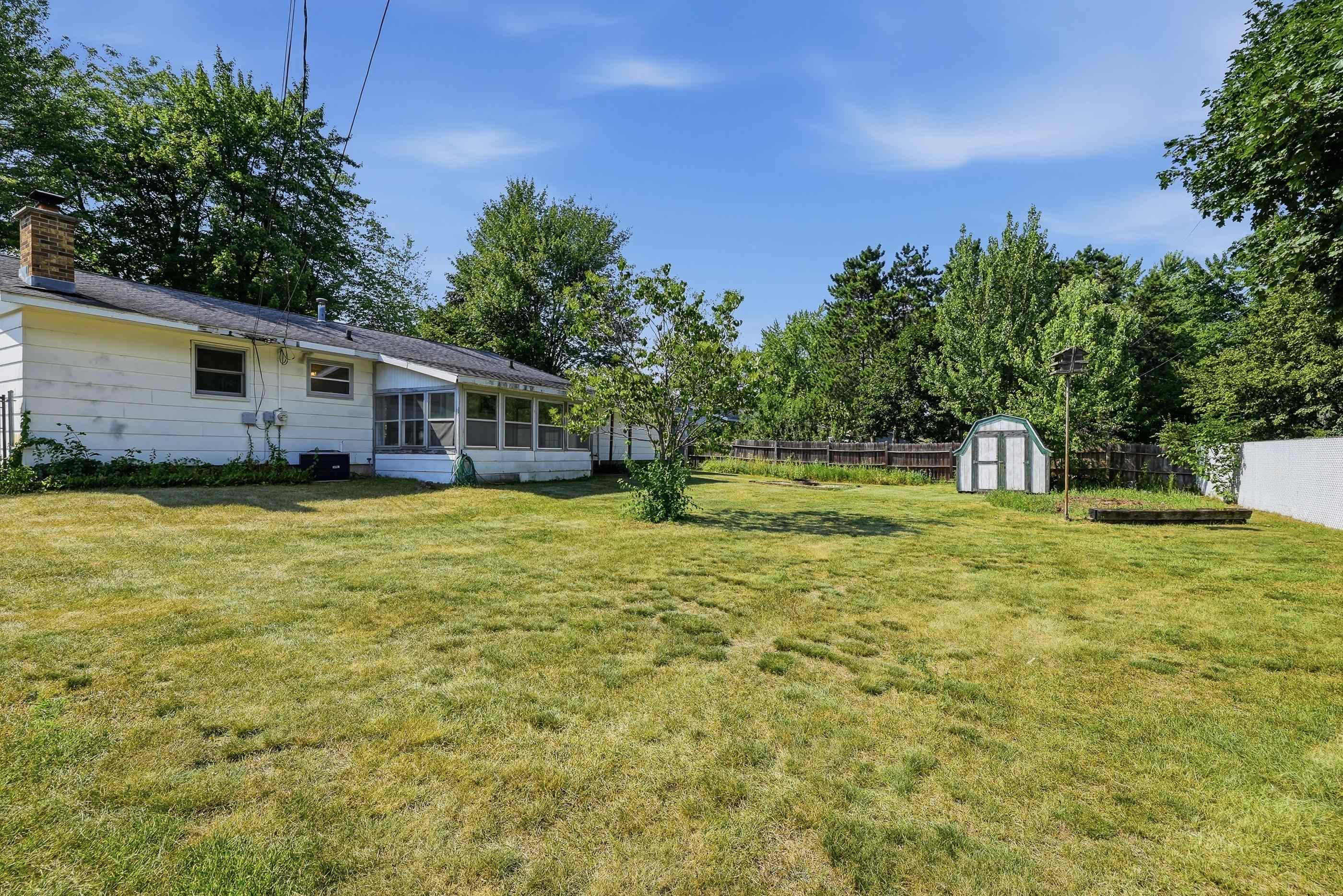 3279 LINDBERGH AVENUE, Stevens Point, Wisconsin 54481, 3 Bedrooms Bedrooms, ,2 BathroomsBathrooms,Residential,For Sale,3279 LINDBERGH AVENUE,22603637