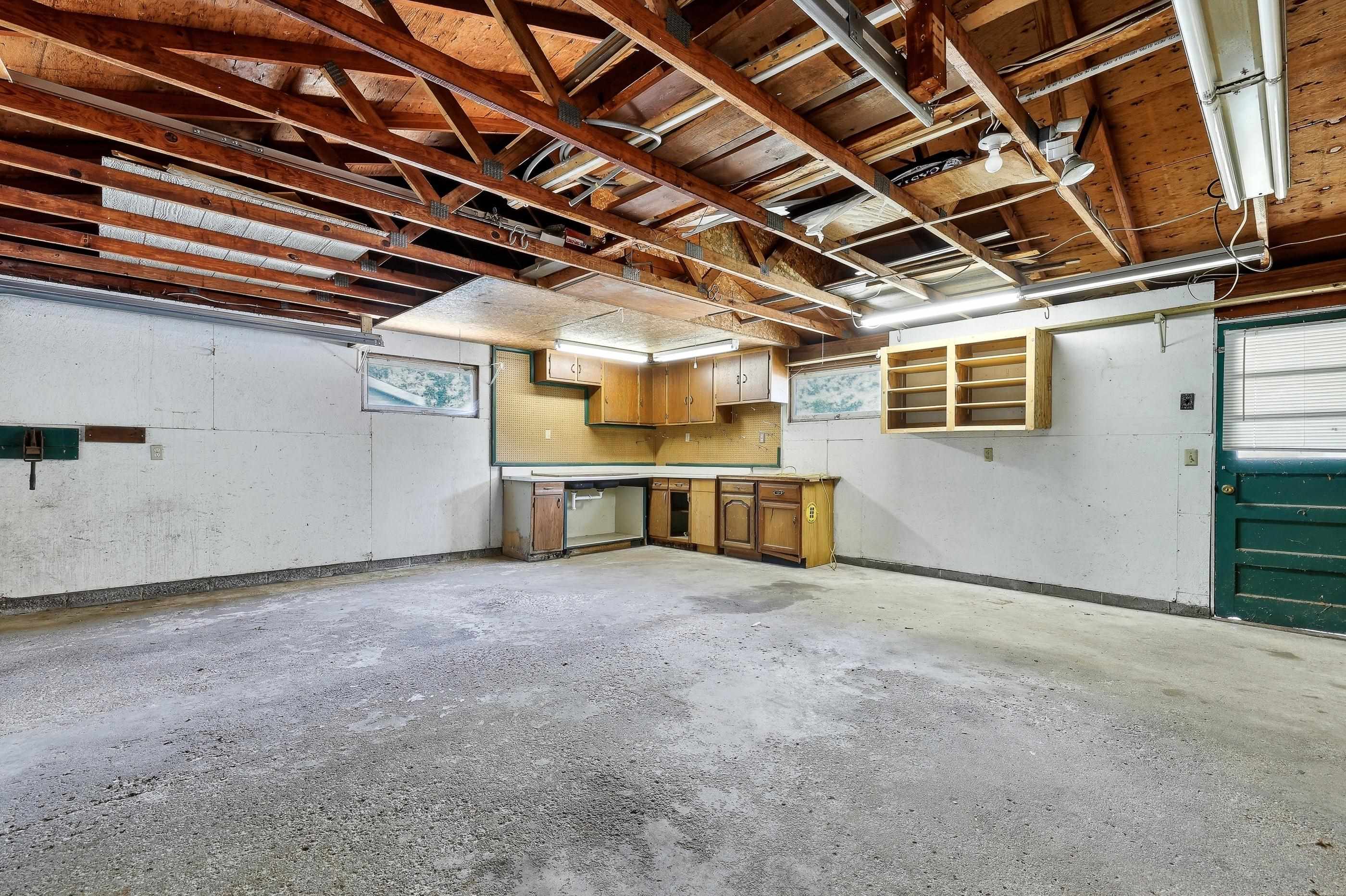 3279 LINDBERGH AVENUE, Stevens Point, Wisconsin 54481, 3 Bedrooms Bedrooms, ,2 BathroomsBathrooms,Residential,For Sale,3279 LINDBERGH AVENUE,22603637