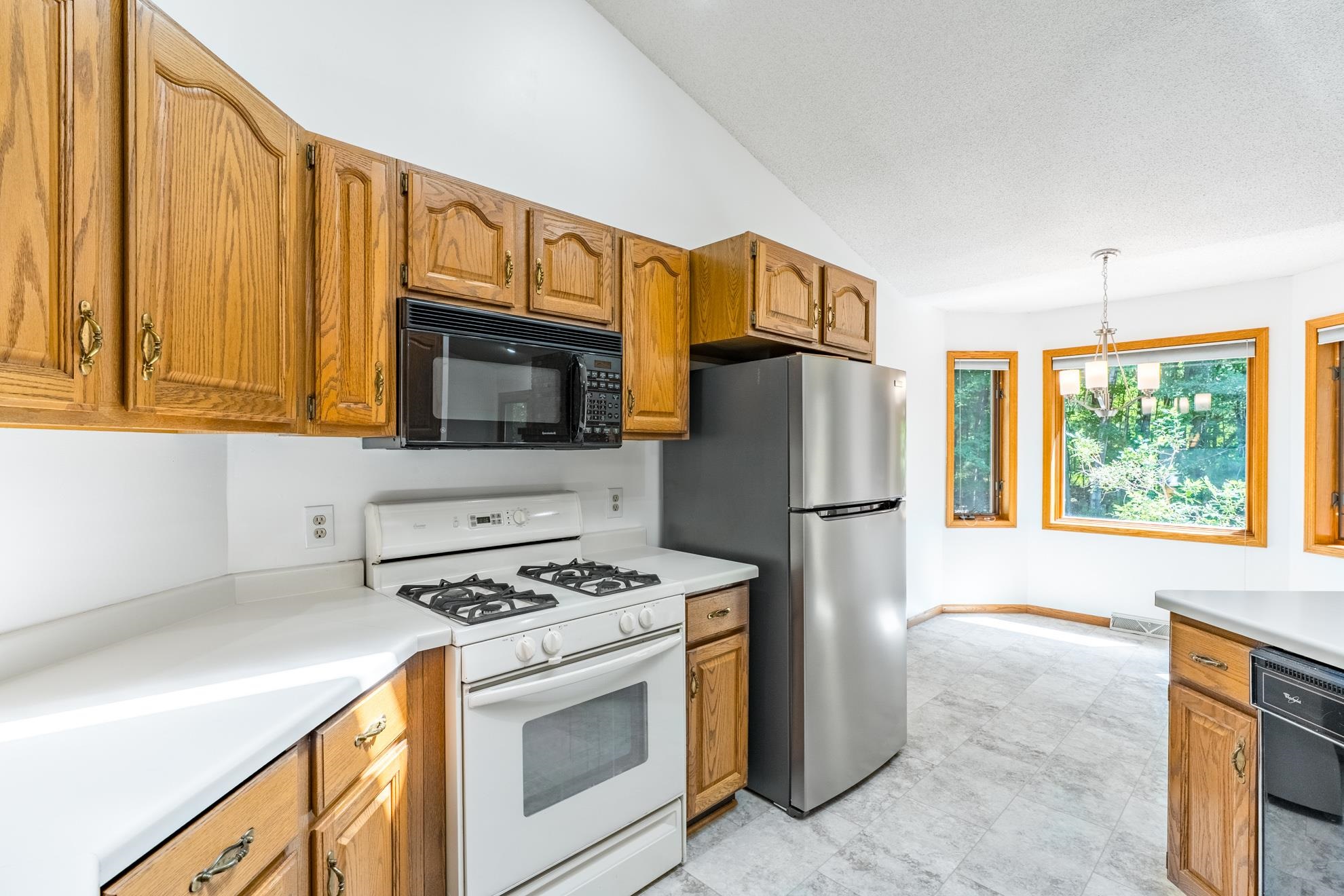 9307 CEDAR PARK STREET, Rothschild, Wisconsin 54474, 4 Bedrooms Bedrooms, ,3 BathroomsBathrooms,Residential,For Sale,9307 CEDAR PARK STREET,22603642