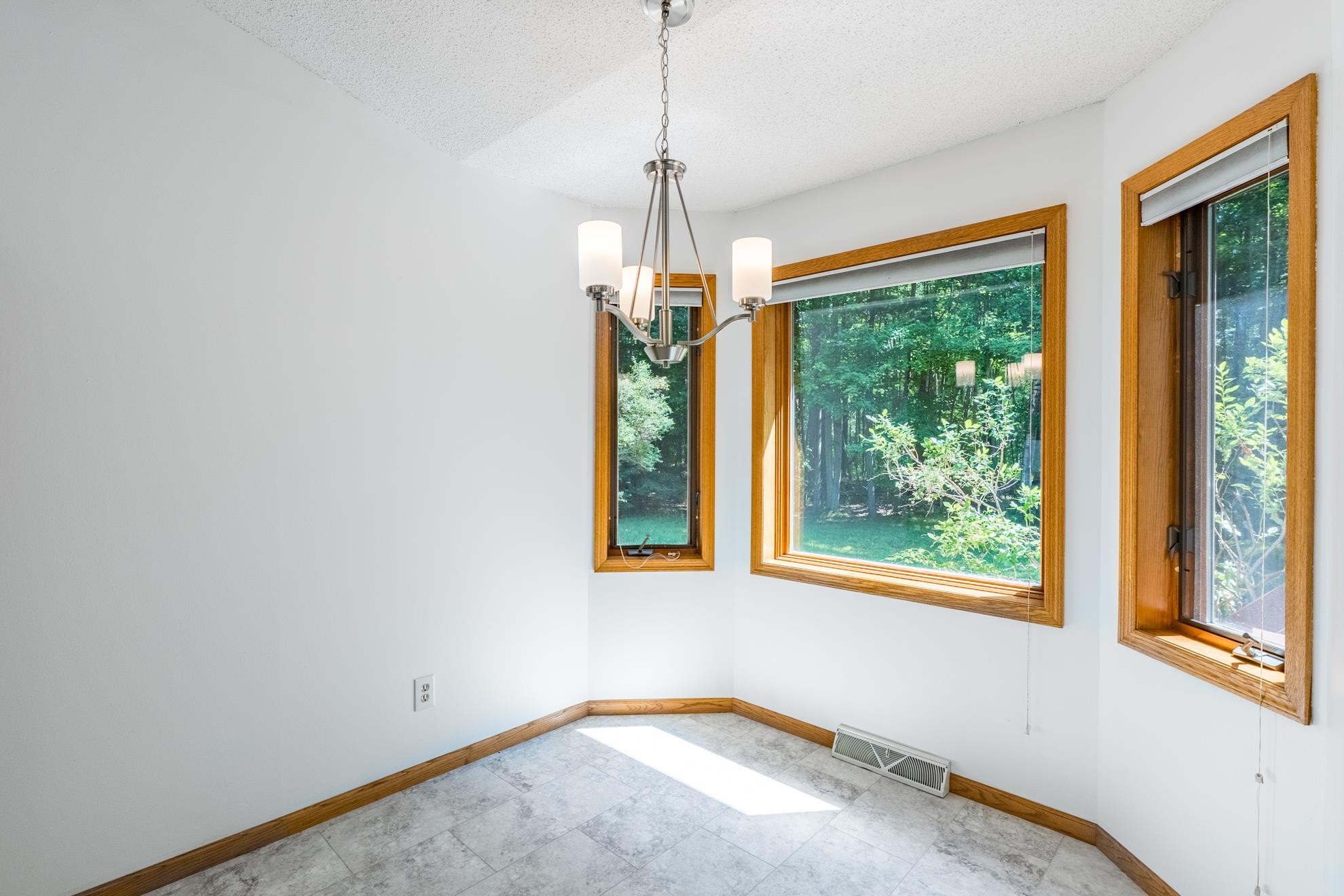 9307 CEDAR PARK STREET, Rothschild, Wisconsin 54474, 4 Bedrooms Bedrooms, ,3 BathroomsBathrooms,Residential,For Sale,9307 CEDAR PARK STREET,22603642