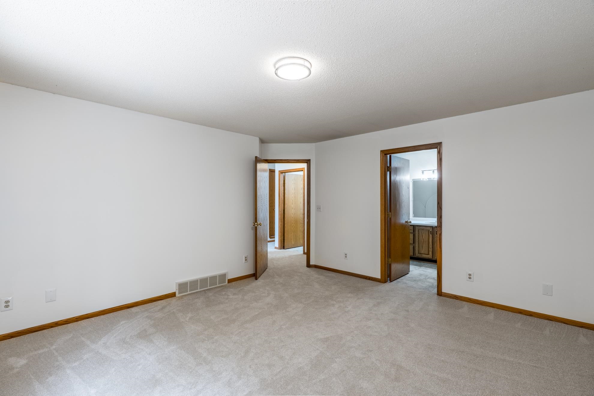 9307 CEDAR PARK STREET, Rothschild, Wisconsin 54474, 4 Bedrooms Bedrooms, ,3 BathroomsBathrooms,Residential,For Sale,9307 CEDAR PARK STREET,22603642
