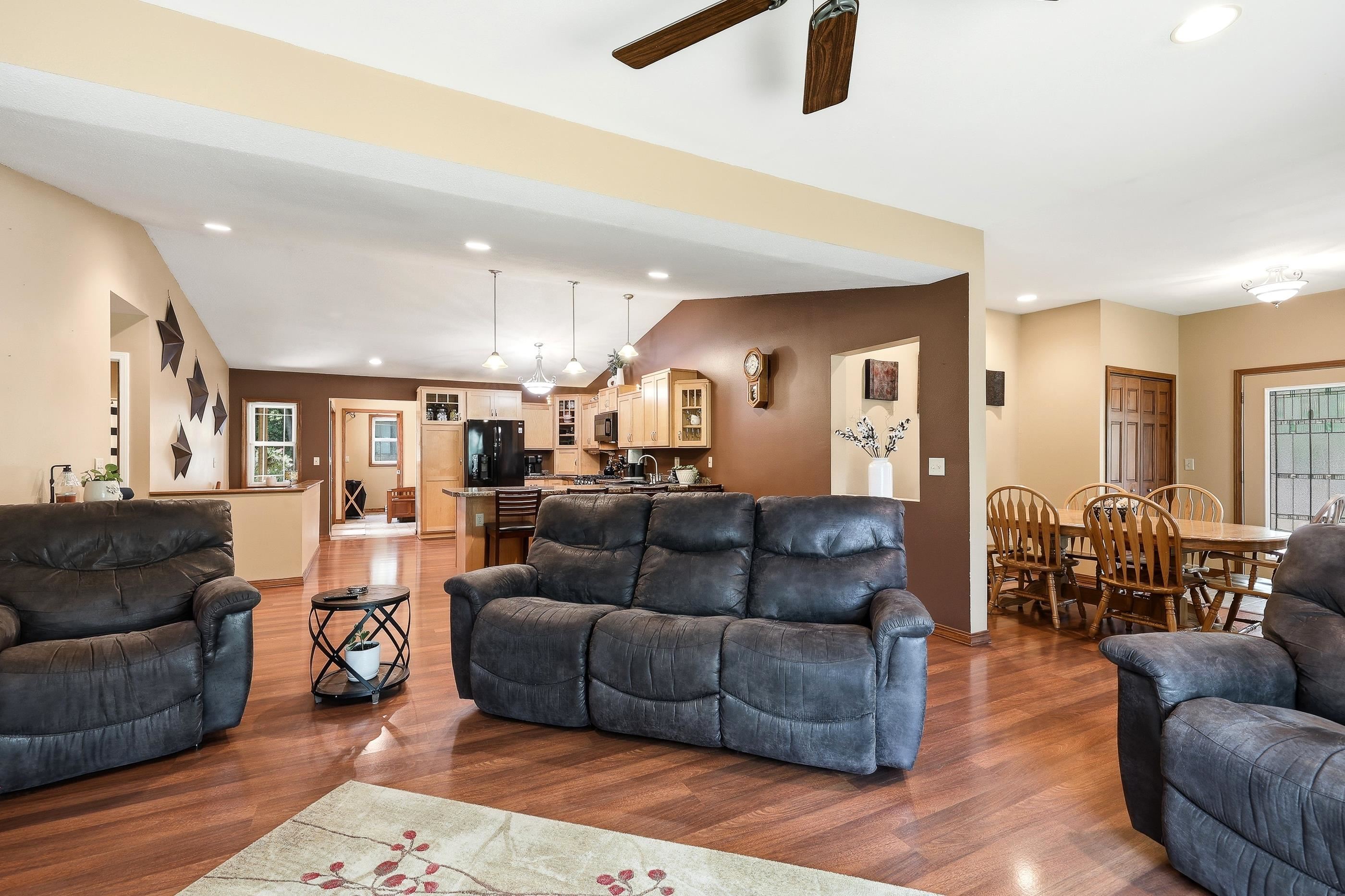 142239 MONTVALE COURT, Mosinee, Wisconsin 54455, 4 Bedrooms Bedrooms, ,3 BathroomsBathrooms,Residential,For Sale,142239 MONTVALE COURT,22603646