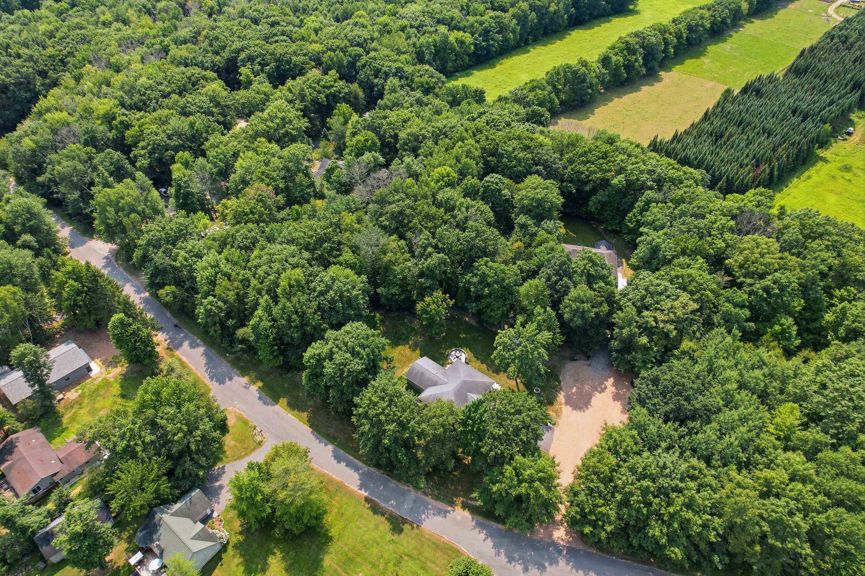 142239 MONTVALE COURT, Mosinee, Wisconsin 54455, 4 Bedrooms Bedrooms, ,3 BathroomsBathrooms,Residential,For Sale,142239 MONTVALE COURT,22603646