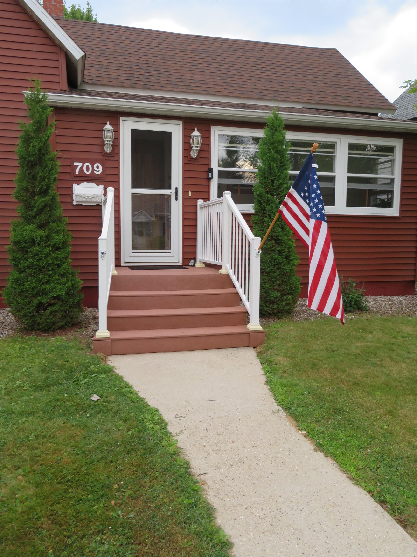 709 N PROSPECT STREET, Merrill, Wisconsin 54452, 3 Bedrooms Bedrooms, ,1 BathroomBathrooms,Residential,For Sale,709 N PROSPECT STREET,22603654