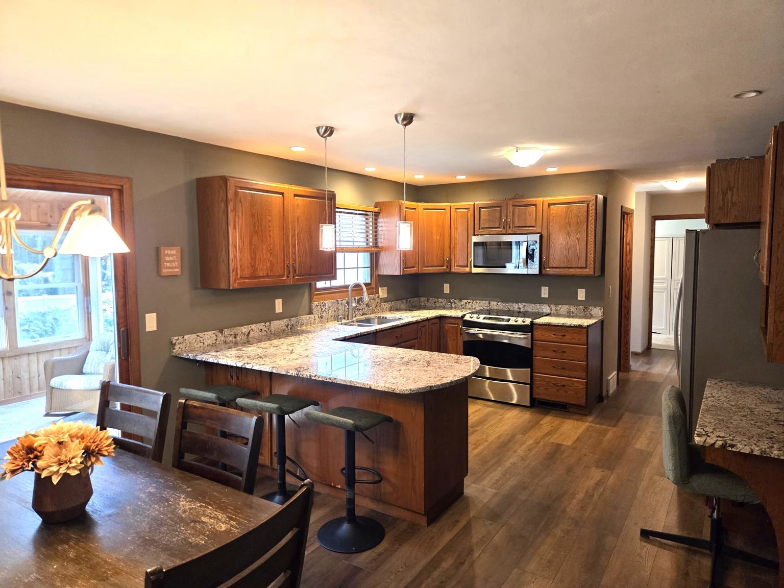 1020 W BLODGETT STREET, Marshfield, Wisconsin 54449, 4 Bedrooms Bedrooms, ,3 BathroomsBathrooms,Residential,For Sale,1020 W BLODGETT STREET,22603656