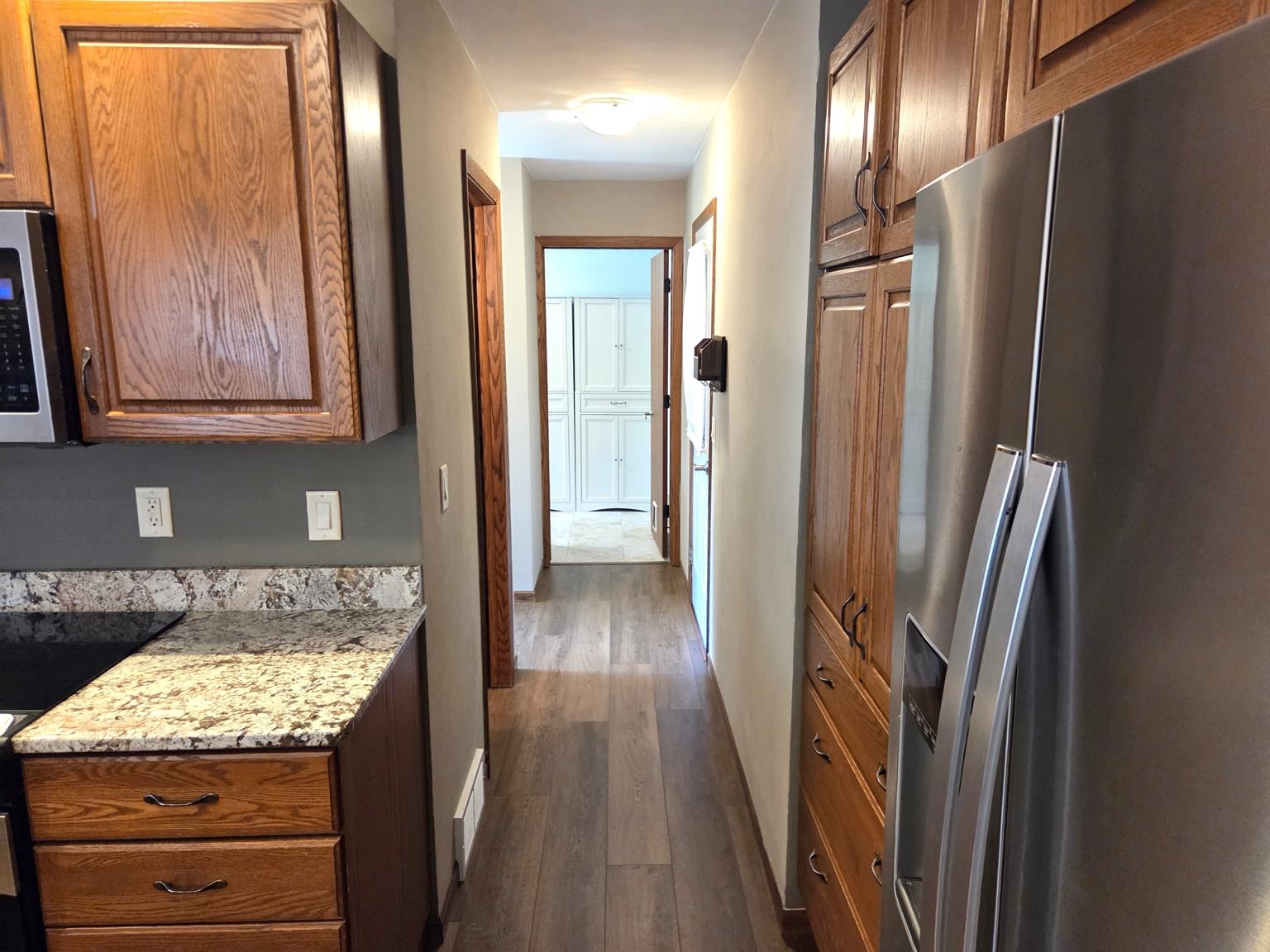 1020 W BLODGETT STREET, Marshfield, Wisconsin 54449, 4 Bedrooms Bedrooms, ,3 BathroomsBathrooms,Residential,For Sale,1020 W BLODGETT STREET,22603656
