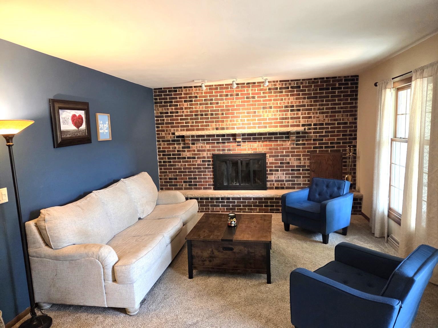 1020 W BLODGETT STREET, Marshfield, Wisconsin 54449, 4 Bedrooms Bedrooms, ,3 BathroomsBathrooms,Residential,For Sale,1020 W BLODGETT STREET,22603656