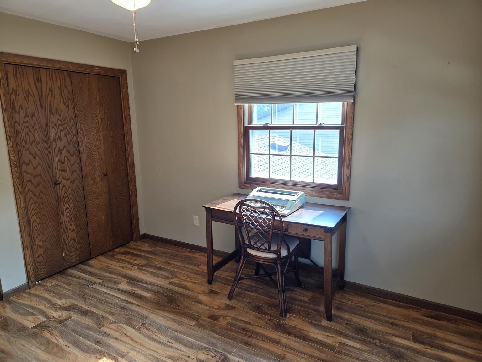 1020 W BLODGETT STREET, Marshfield, Wisconsin 54449, 4 Bedrooms Bedrooms, ,3 BathroomsBathrooms,Residential,For Sale,1020 W BLODGETT STREET,22603656