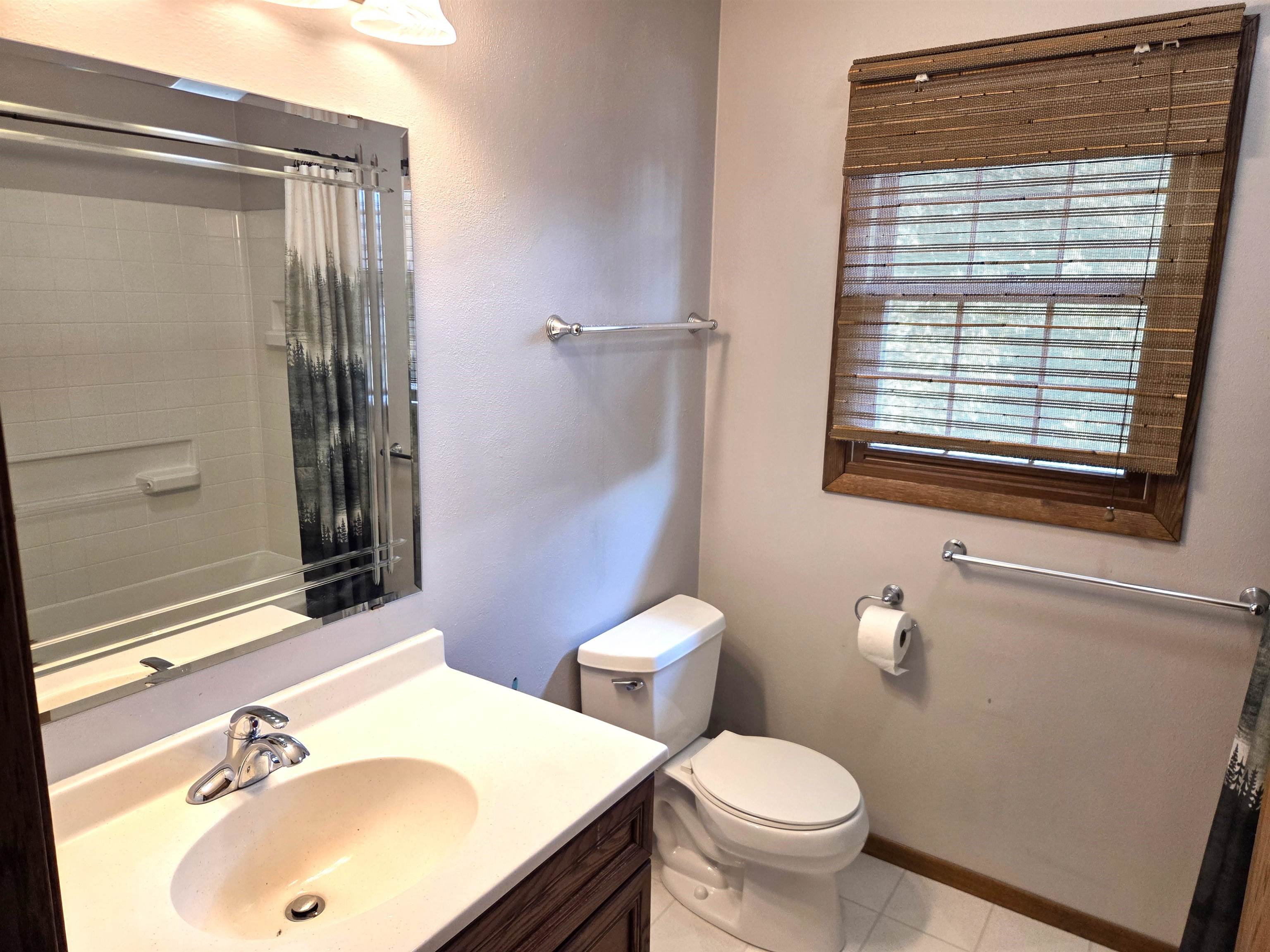 1020 W BLODGETT STREET, Marshfield, Wisconsin 54449, 4 Bedrooms Bedrooms, ,3 BathroomsBathrooms,Residential,For Sale,1020 W BLODGETT STREET,22603656