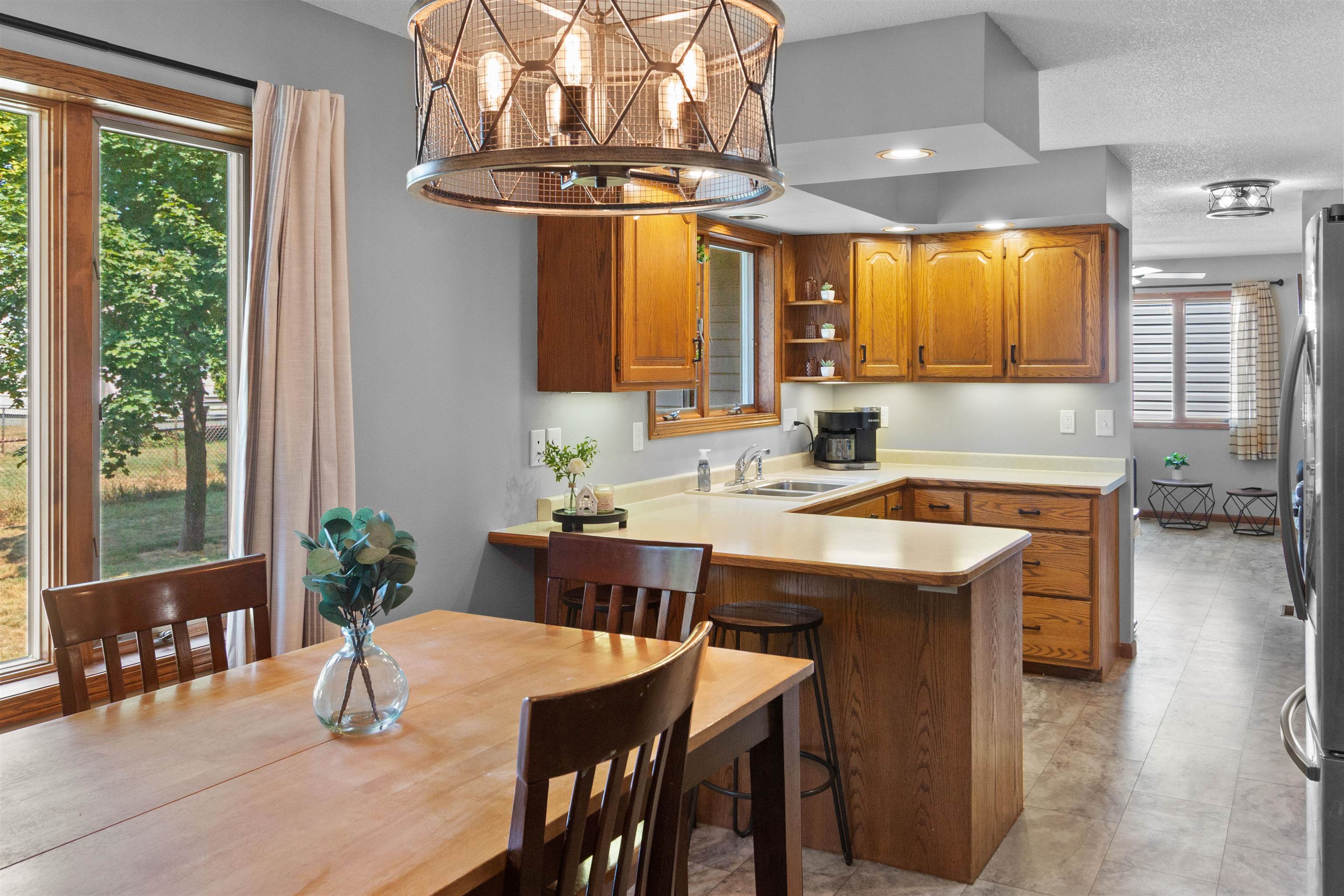1220 20TH PLACE, Wisconsin Rapids, Wisconsin 54494, 3 Bedrooms Bedrooms, ,3 BathroomsBathrooms,Residential,For Sale,1220 20TH PLACE,22603657