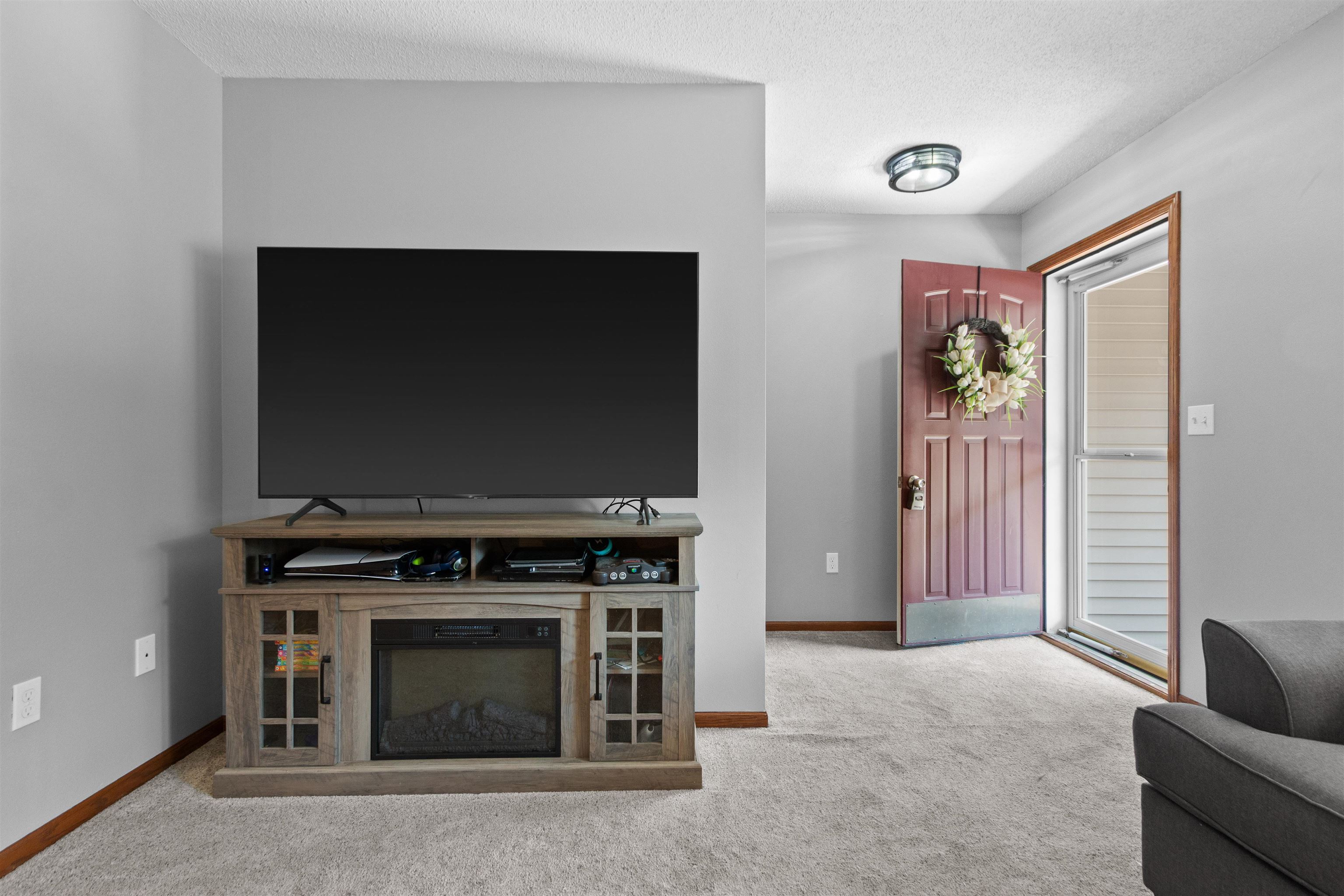 1220 20TH PLACE, Wisconsin Rapids, Wisconsin 54494, 3 Bedrooms Bedrooms, ,3 BathroomsBathrooms,Residential,For Sale,1220 20TH PLACE,22603657