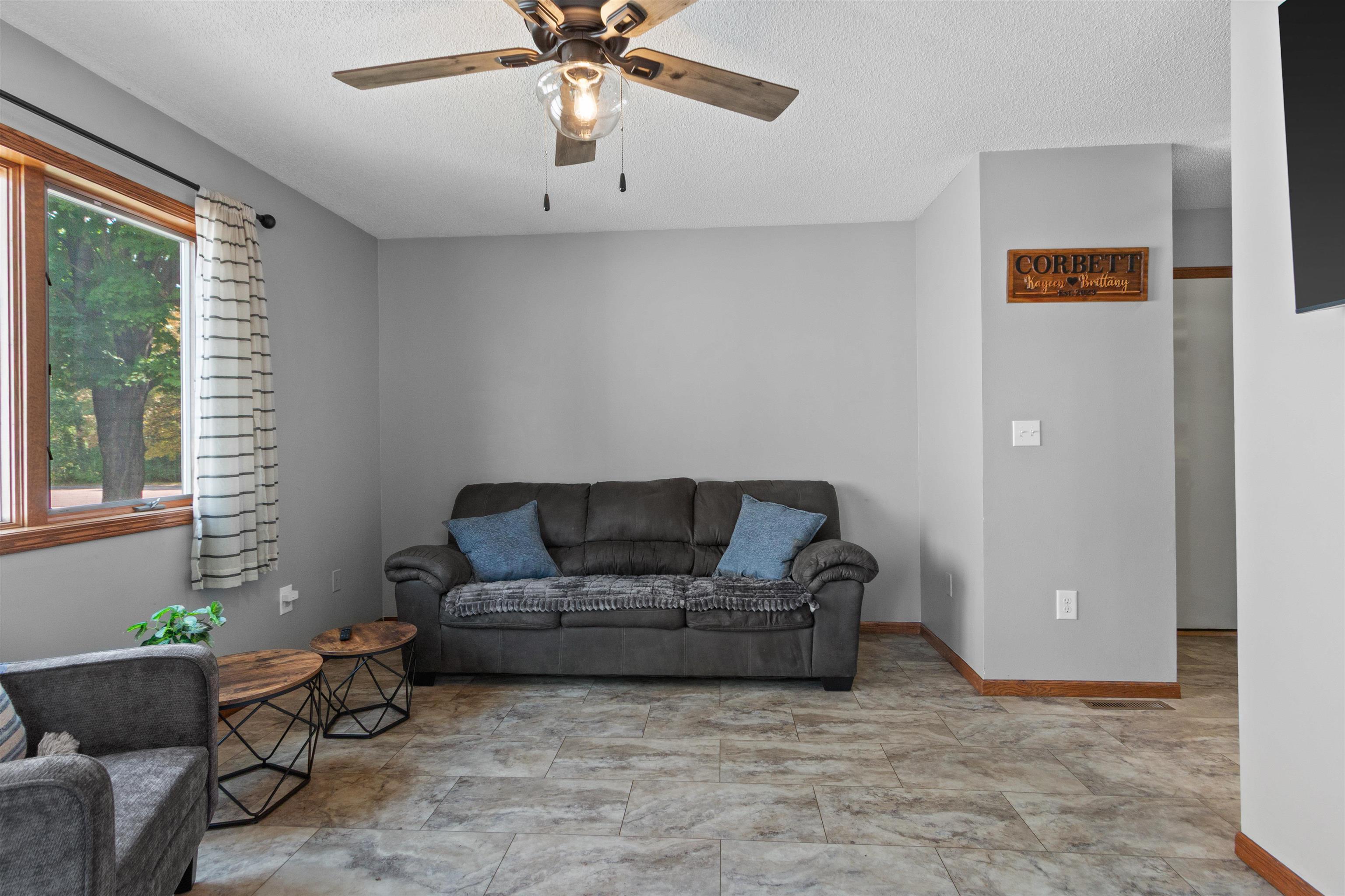 1220 20TH PLACE, Wisconsin Rapids, Wisconsin 54494, 3 Bedrooms Bedrooms, ,3 BathroomsBathrooms,Residential,For Sale,1220 20TH PLACE,22603657