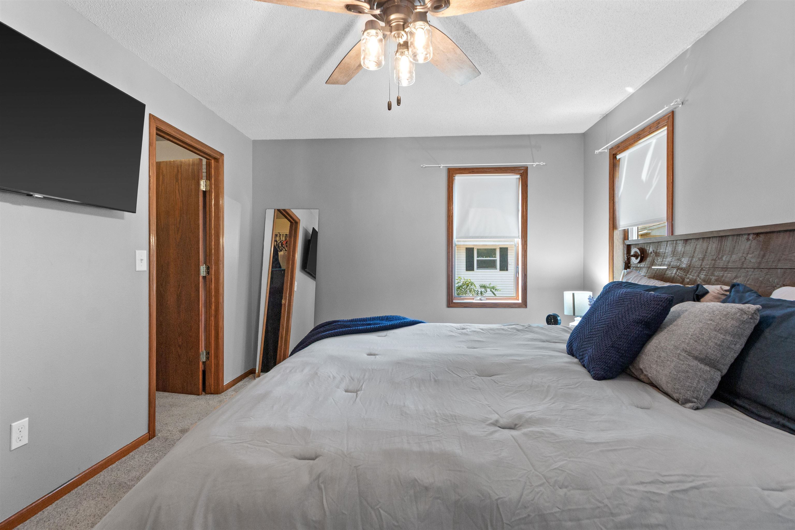 1220 20TH PLACE, Wisconsin Rapids, Wisconsin 54494, 3 Bedrooms Bedrooms, ,3 BathroomsBathrooms,Residential,For Sale,1220 20TH PLACE,22603657