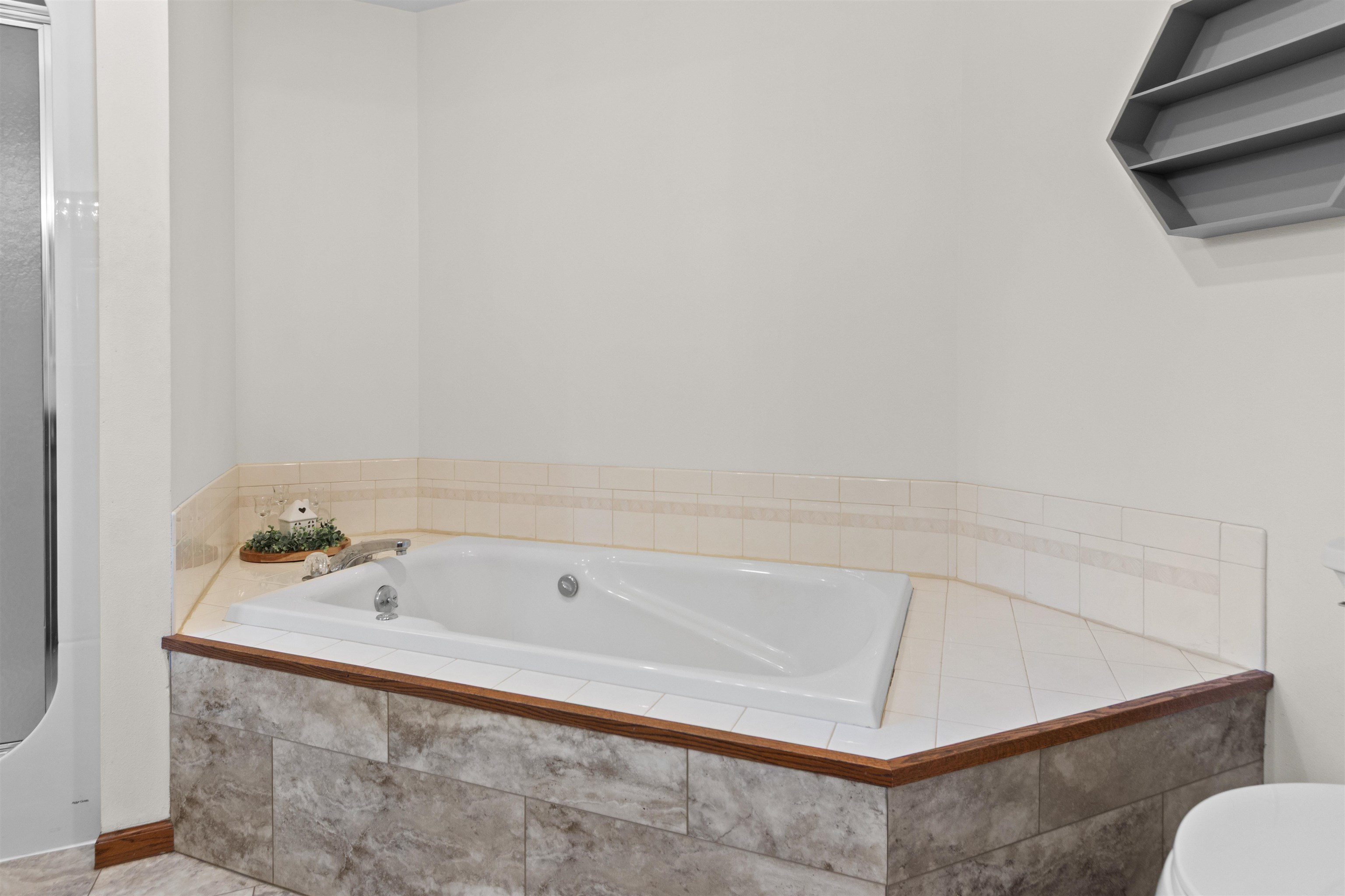 1220 20TH PLACE, Wisconsin Rapids, Wisconsin 54494, 3 Bedrooms Bedrooms, ,3 BathroomsBathrooms,Residential,For Sale,1220 20TH PLACE,22603657