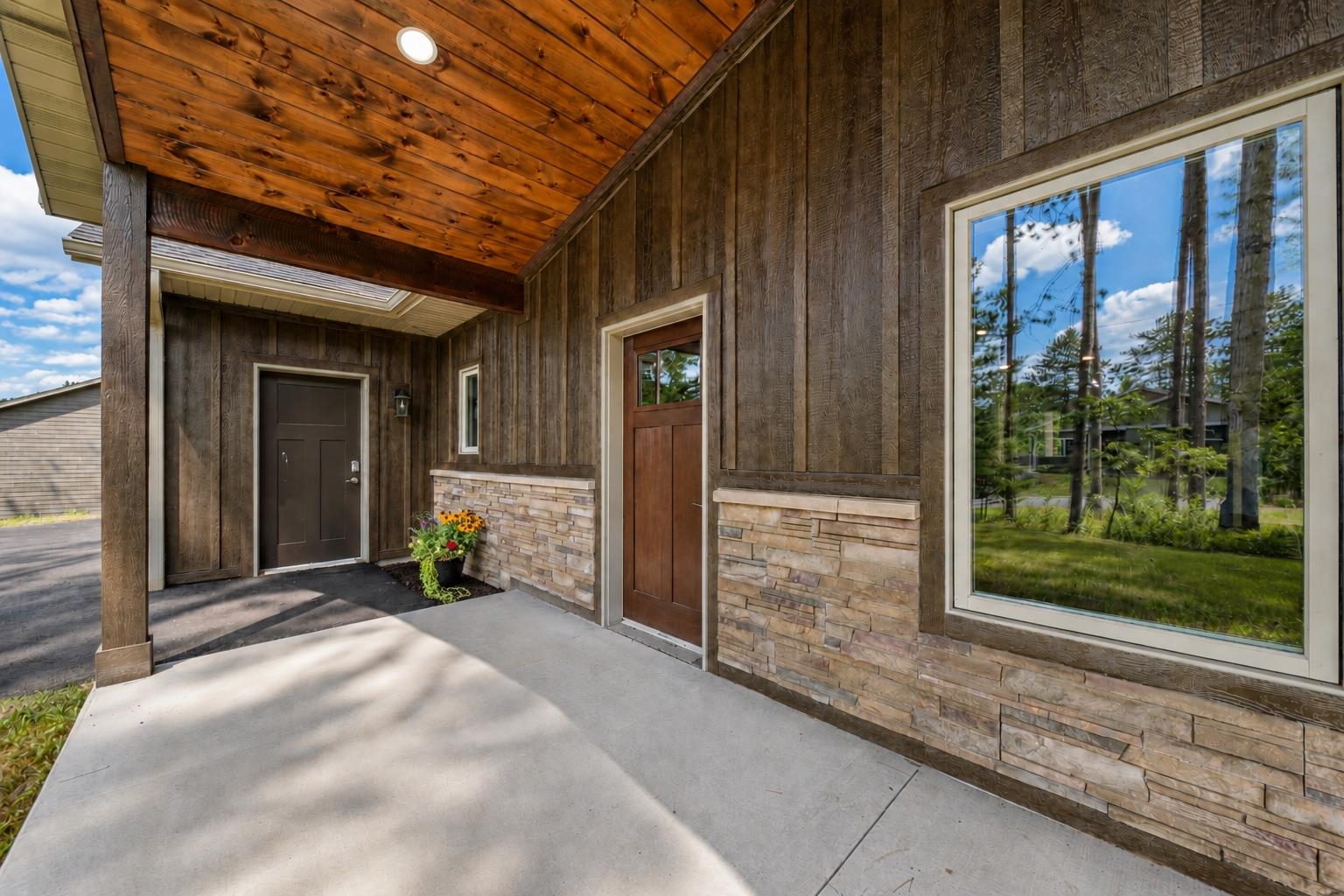 1002 E 10TH STREET, Merrill, Wisconsin 54452, 3 Bedrooms Bedrooms, ,2 BathroomsBathrooms,Residential,For Sale,1002 E 10TH STREET,22603664