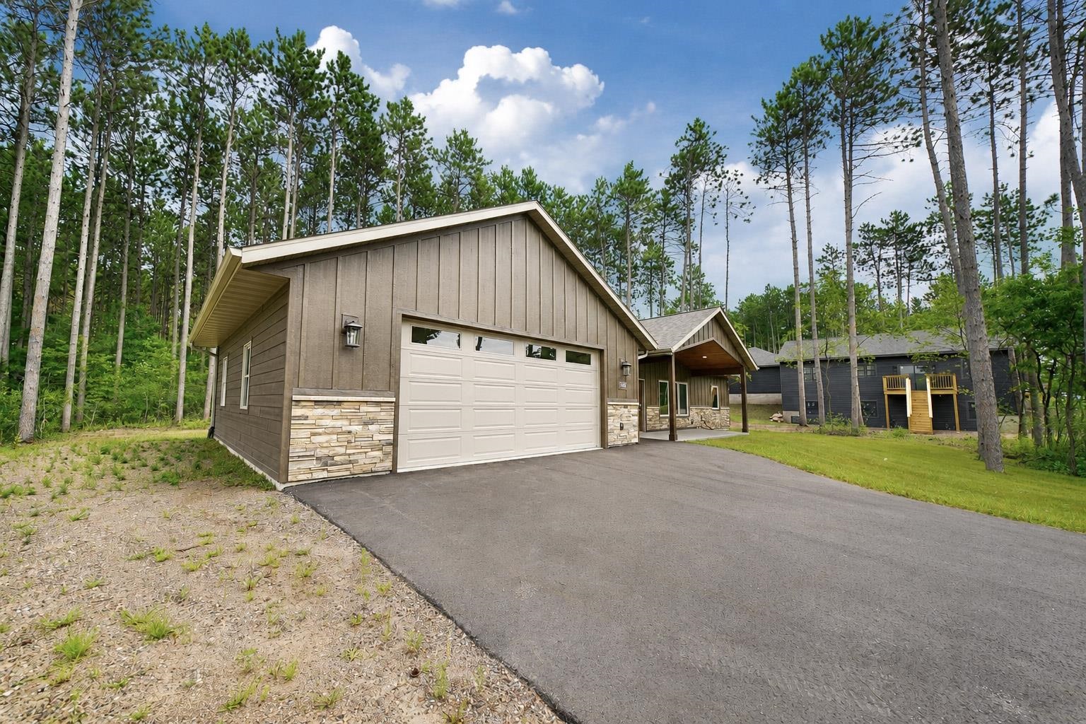 1002 E 10TH STREET, Merrill, Wisconsin 54452, 3 Bedrooms Bedrooms, ,2 BathroomsBathrooms,Residential,For Sale,1002 E 10TH STREET,22603664