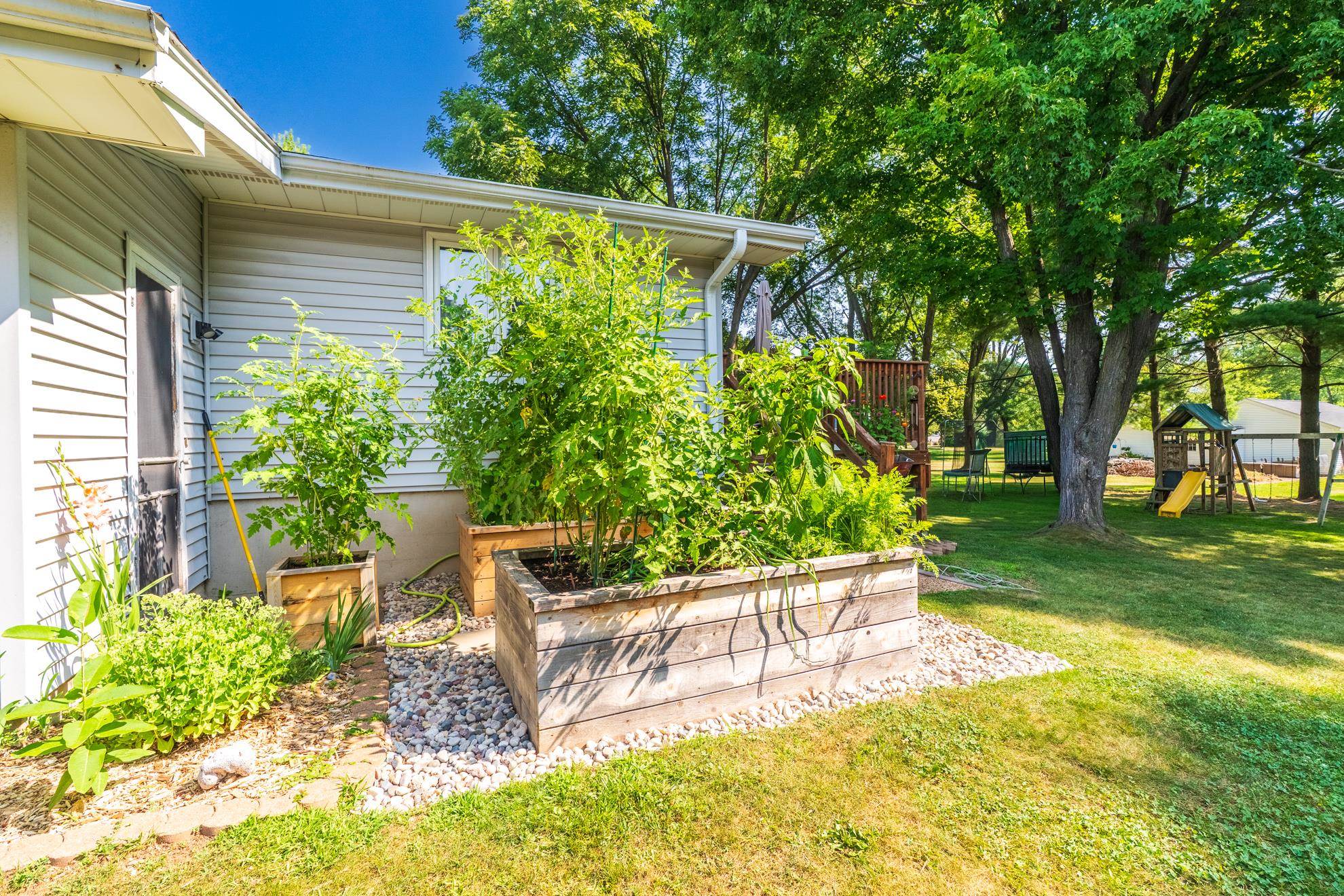 1431 N 14TH AVENUE, Wausau, Wisconsin 54401, 4 Bedrooms Bedrooms, ,1 BathroomBathrooms,Residential,For Sale,1431 N 14TH AVENUE,22603665