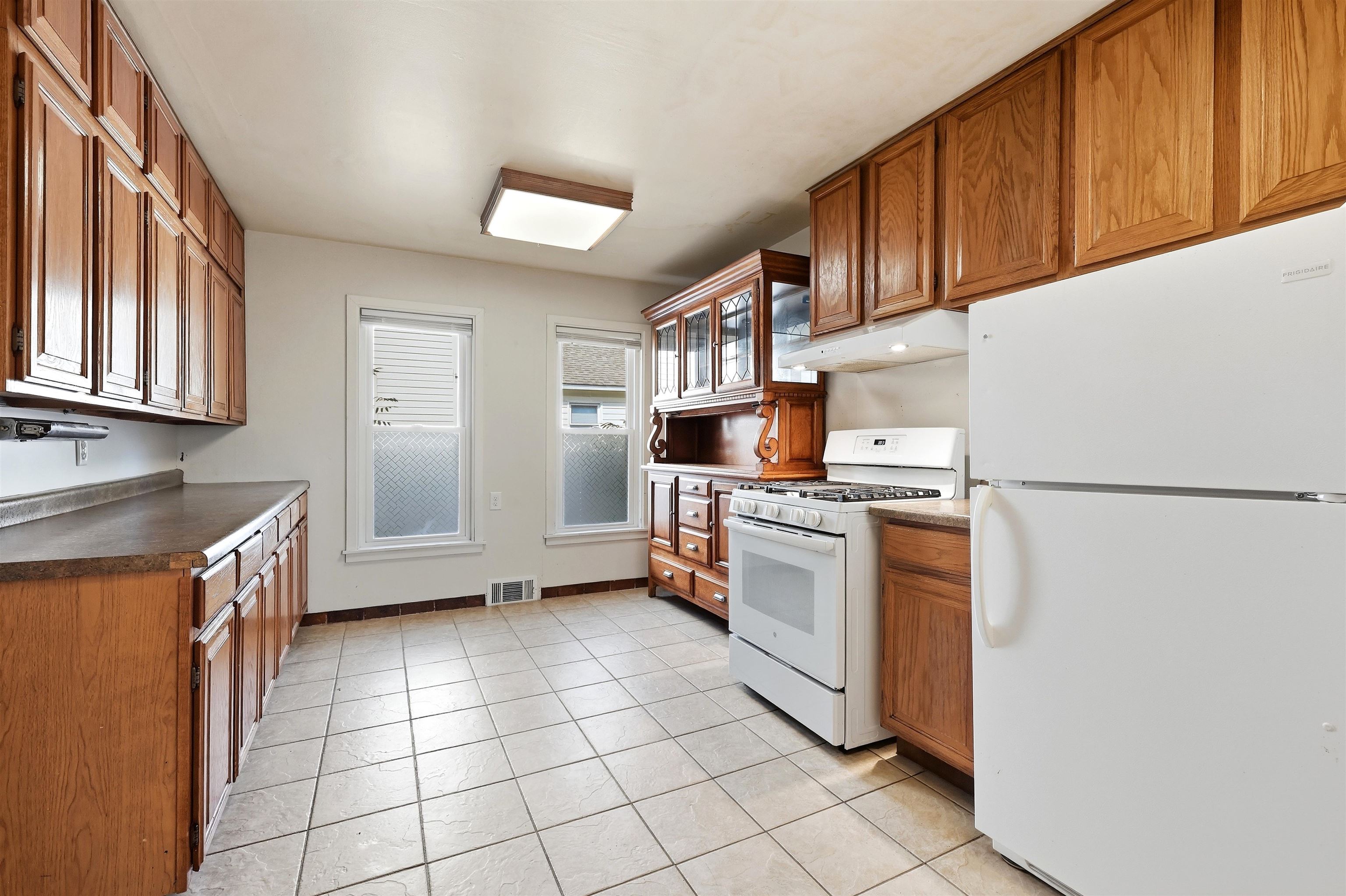 2324 CLARK STREET, Stevens Point, Wisconsin 54481, 4 Bedrooms Bedrooms, ,1 BathroomBathrooms,Residential,For Sale,2324 CLARK STREET,22603666