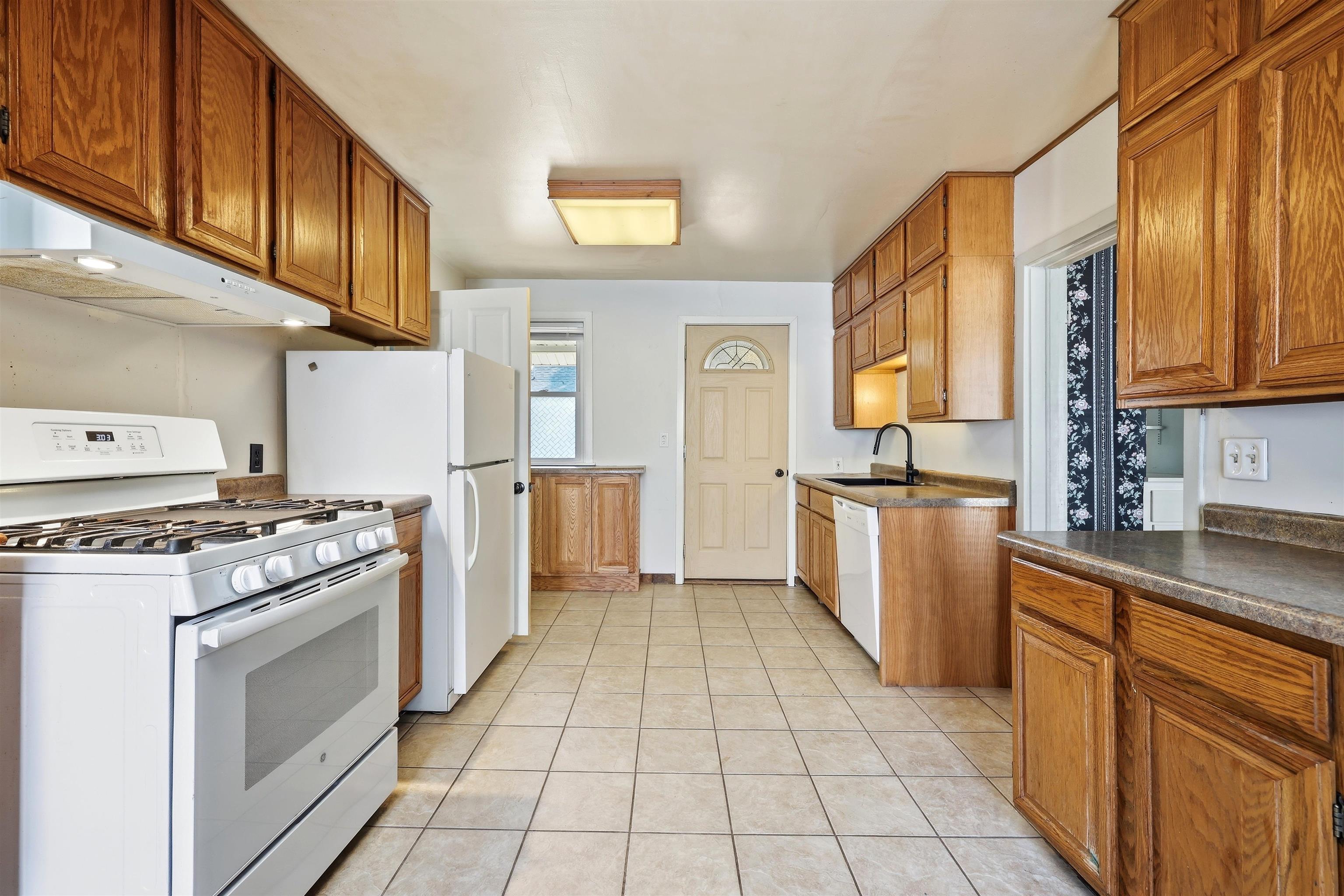 2324 CLARK STREET, Stevens Point, Wisconsin 54481, 4 Bedrooms Bedrooms, ,1 BathroomBathrooms,Residential,For Sale,2324 CLARK STREET,22603666