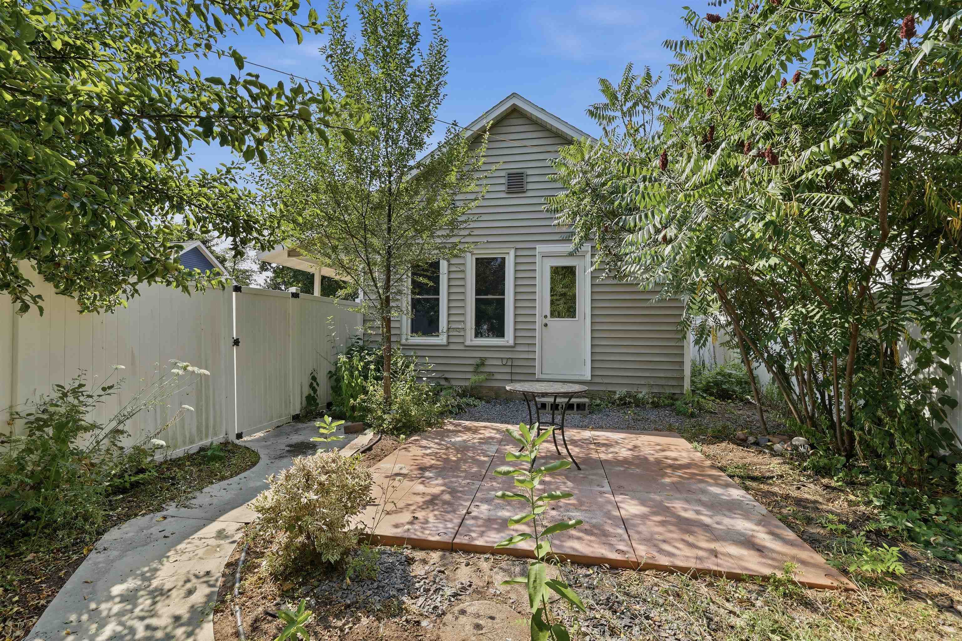 2324 CLARK STREET, Stevens Point, Wisconsin 54481, 4 Bedrooms Bedrooms, ,1 BathroomBathrooms,Residential,For Sale,2324 CLARK STREET,22603666
