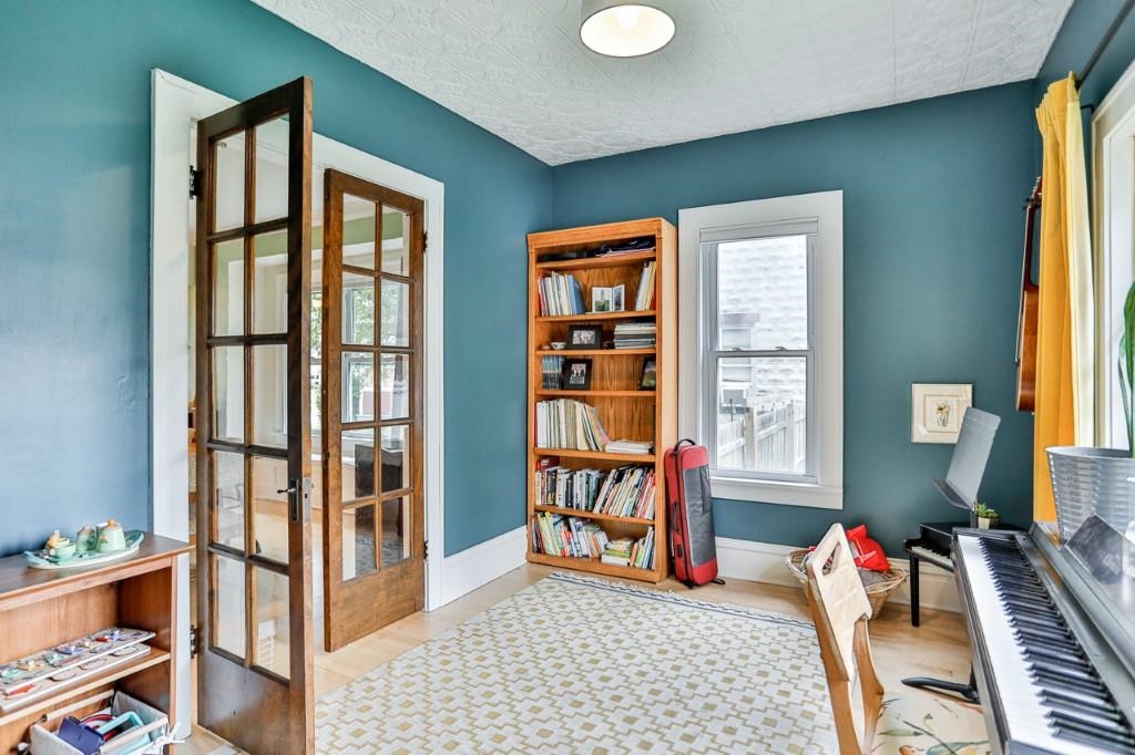 634 S 5TH AVENUE, Wausau, Wisconsin 54401, 3 Bedrooms Bedrooms, ,1 BathroomBathrooms,Residential,For Sale,634 S 5TH AVENUE,22603668