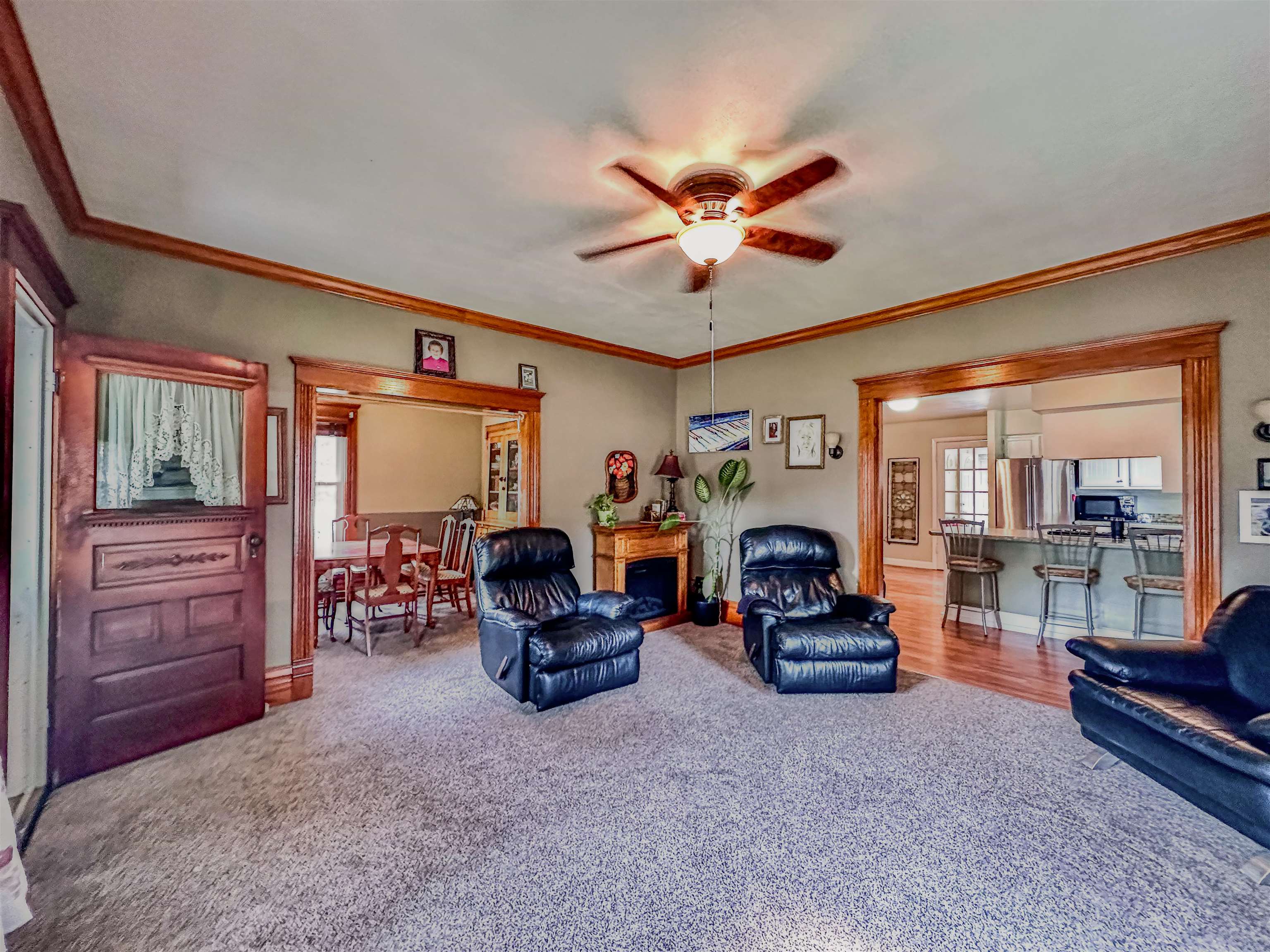 404 BRUCE STREET, New London, Wisconsin 54961, 3 Bedrooms Bedrooms, ,2 BathroomsBathrooms,Residential,For Sale,404 BRUCE STREET,22603674