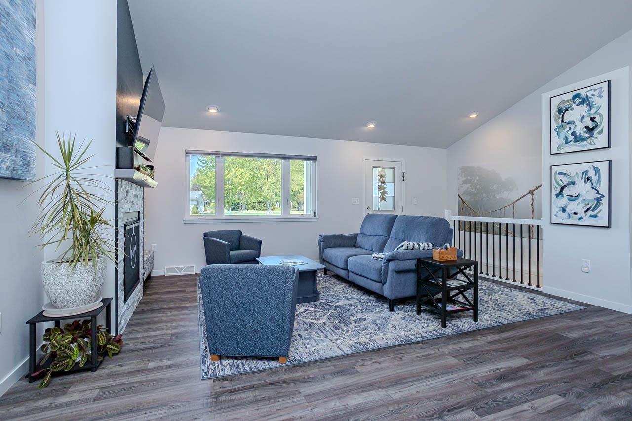 148325 SAINT FRANCIS WAY, Wausau, Wisconsin 54401, 3 Bedrooms Bedrooms, ,2 BathroomsBathrooms,Residential,For Sale,148325 SAINT FRANCIS WAY,22603675