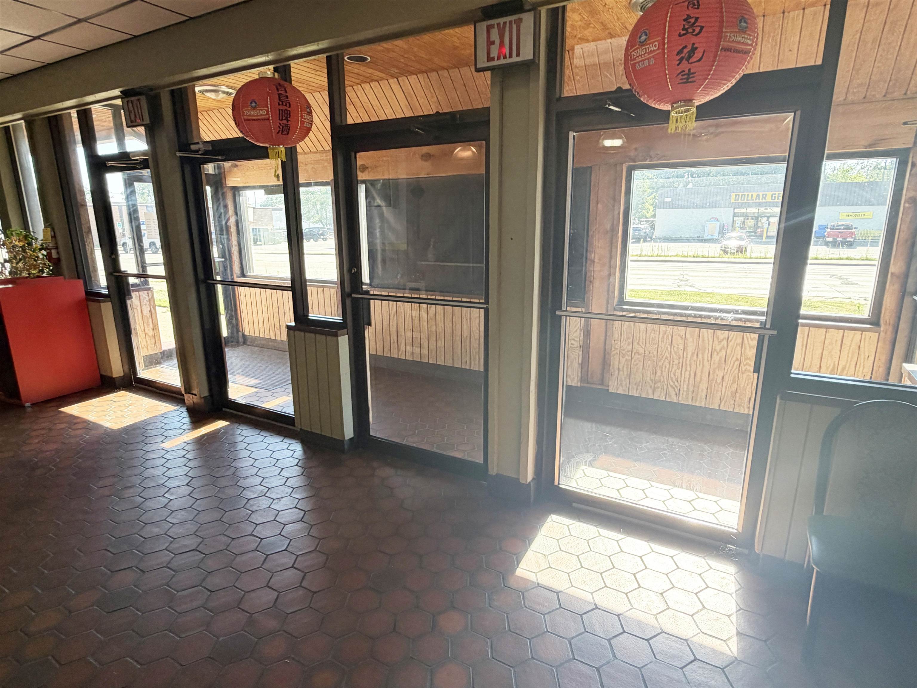 829 GRAND AVENUE, Schofield, Wisconsin 54476, ,Commercial/industrial,For Sale,829 GRAND AVENUE,22603677