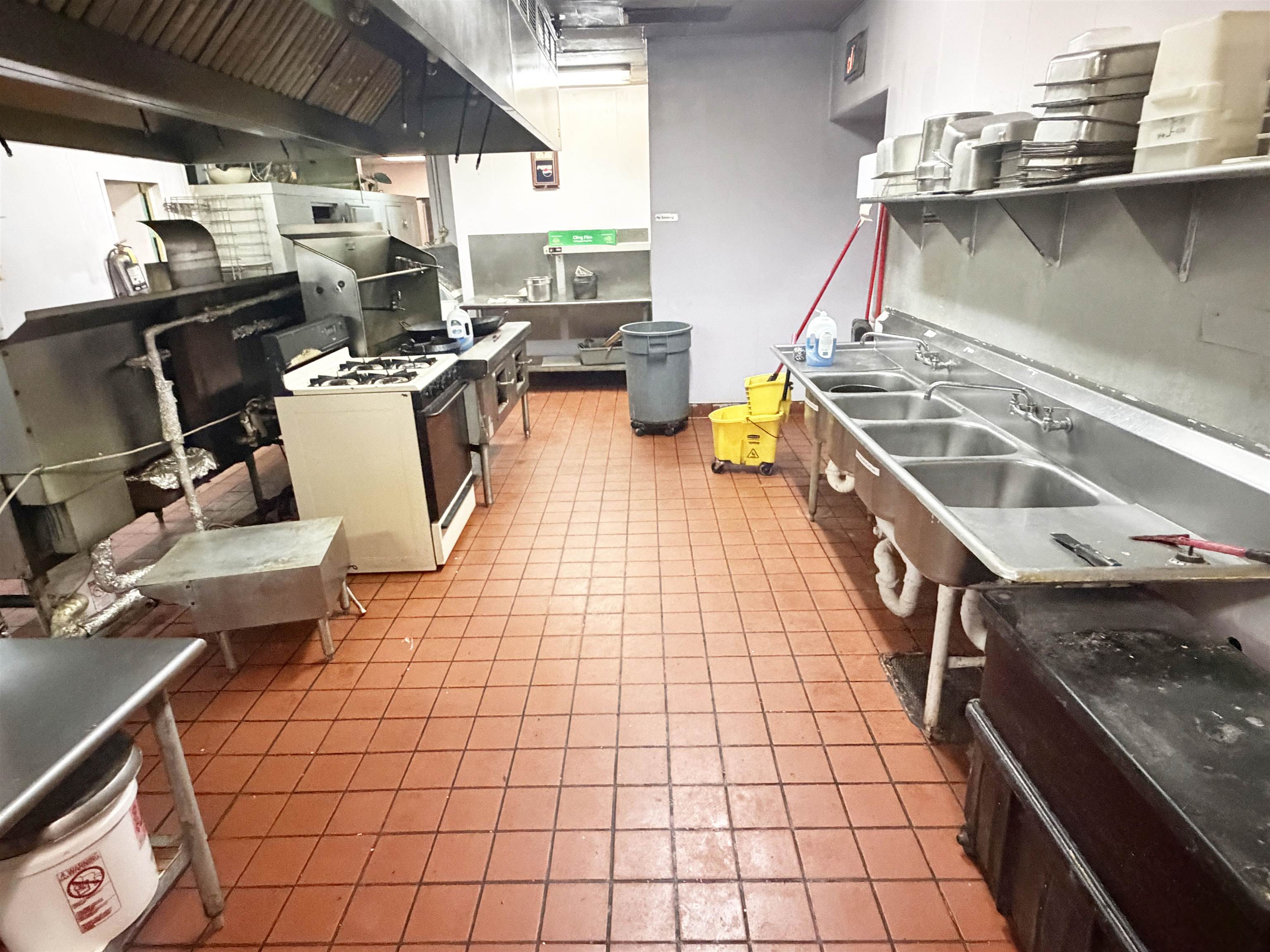829 GRAND AVENUE, Schofield, Wisconsin 54476, ,Commercial/industrial,For Sale,829 GRAND AVENUE,22603677