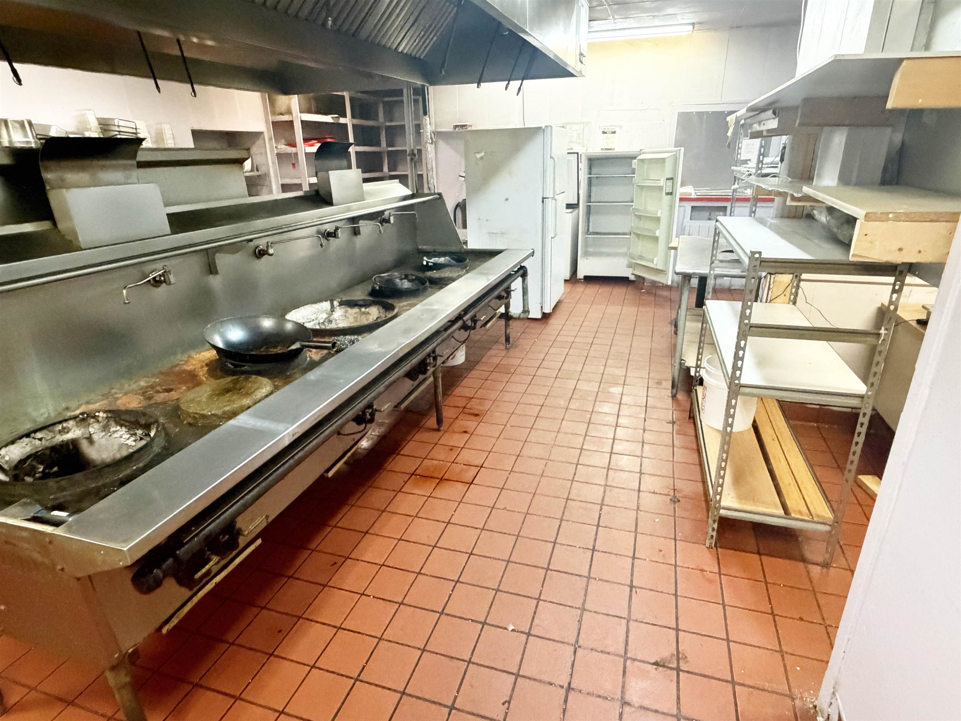 829 GRAND AVENUE, Schofield, Wisconsin 54476, ,Commercial/industrial,For Sale,829 GRAND AVENUE,22603677