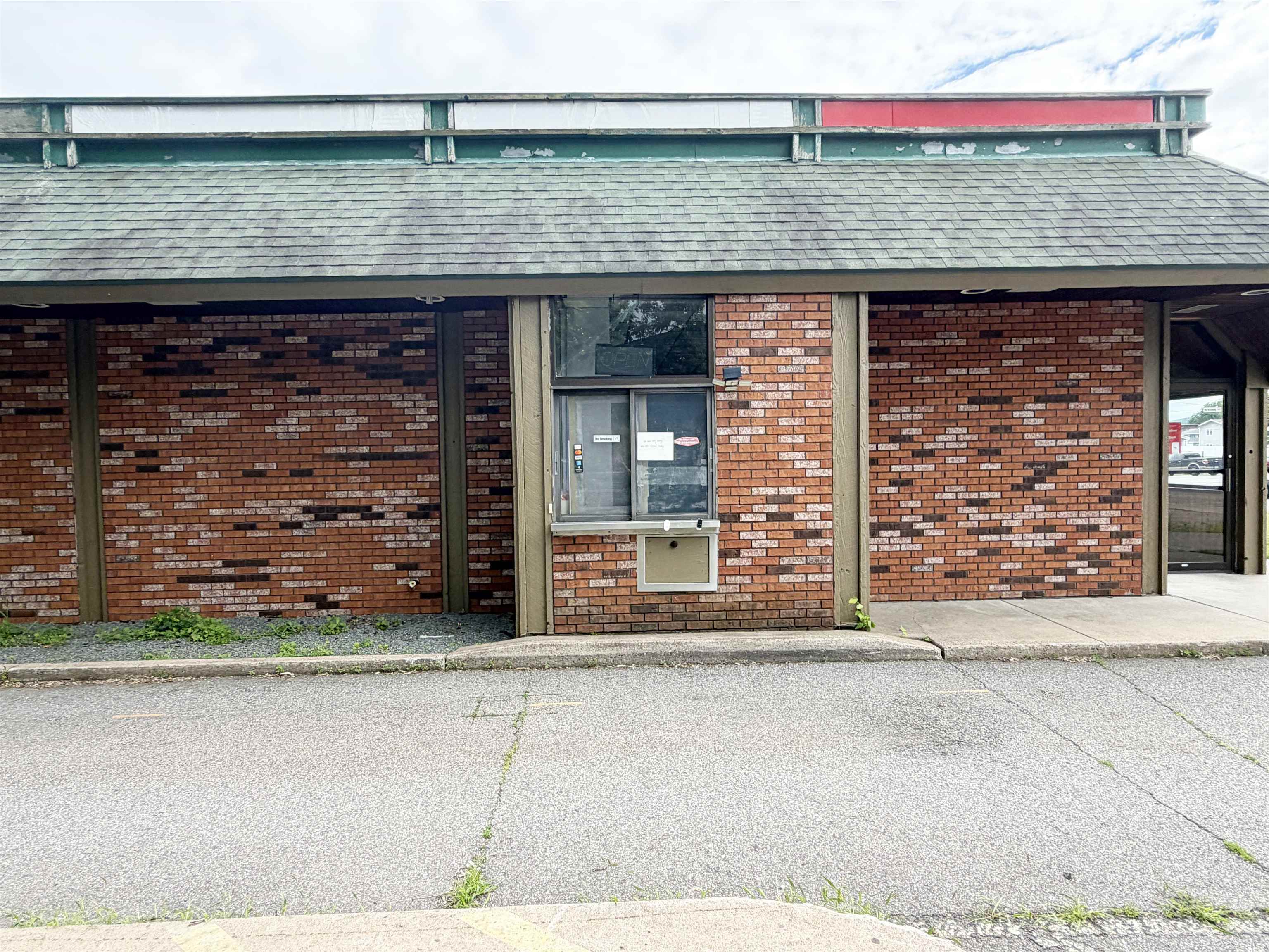 829 GRAND AVENUE, Schofield, Wisconsin 54476, ,Commercial/industrial,For Sale,829 GRAND AVENUE,22603677